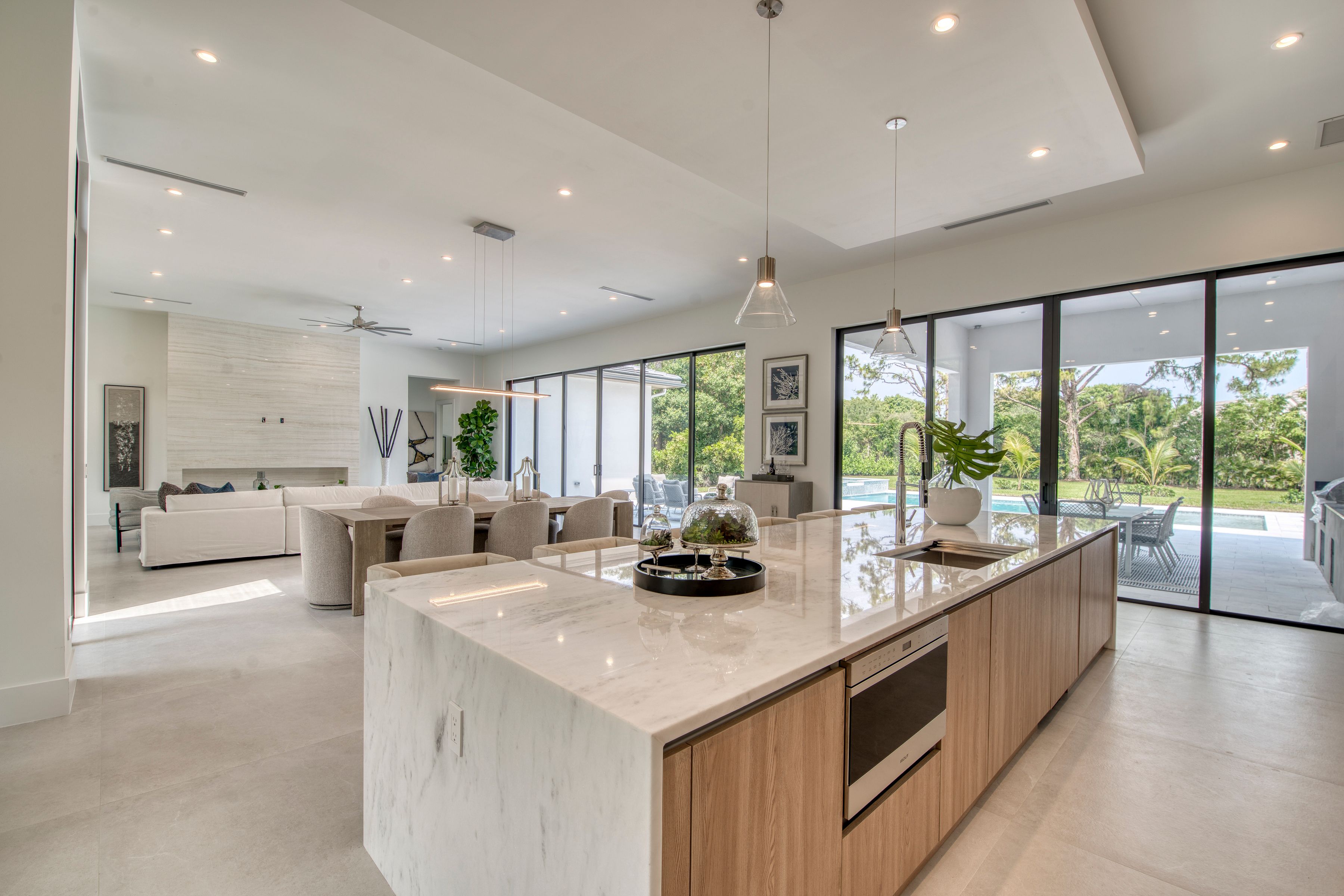  5382 Sea Biscuit Road - 物件實景