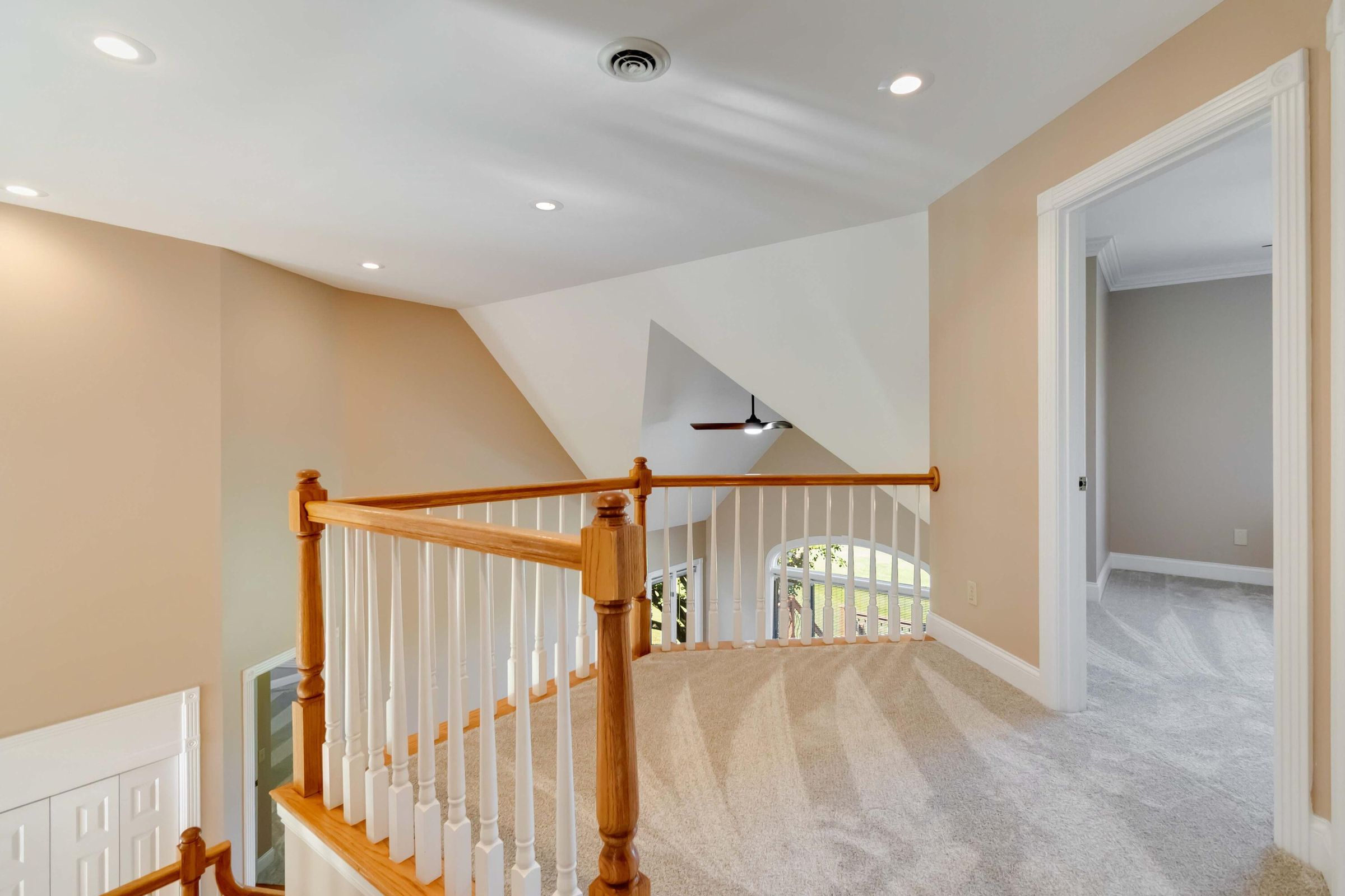 London, Kentucky, 40744, United States, 5 Bedrooms Bedrooms, ,4 BathroomsBathrooms,Residential,For Sale,2006451