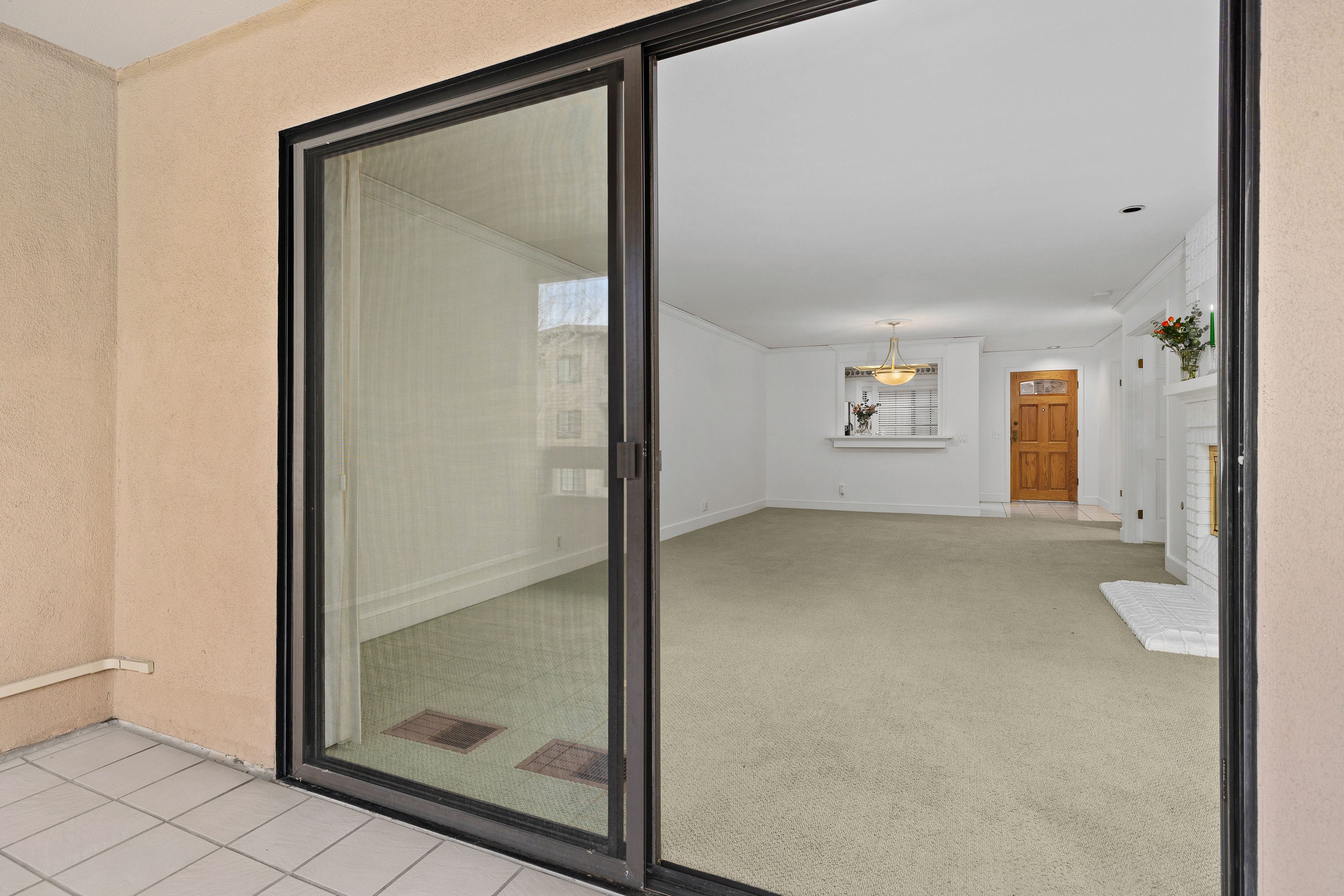  8870 Villa La Jolla Drive, San Diego, CA 92037 - 物件實景