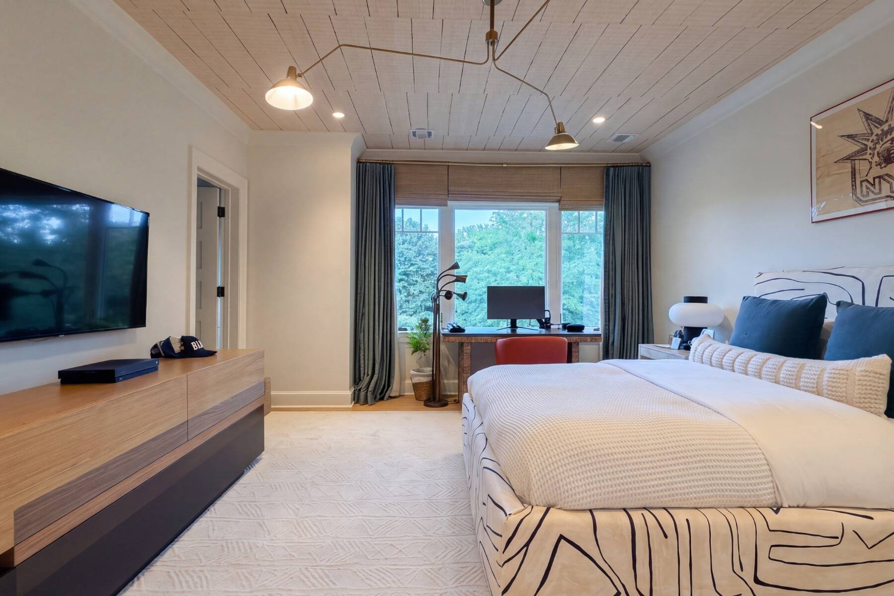  Grand Scale, Quiet Elegance in Wainscott - 物件實景