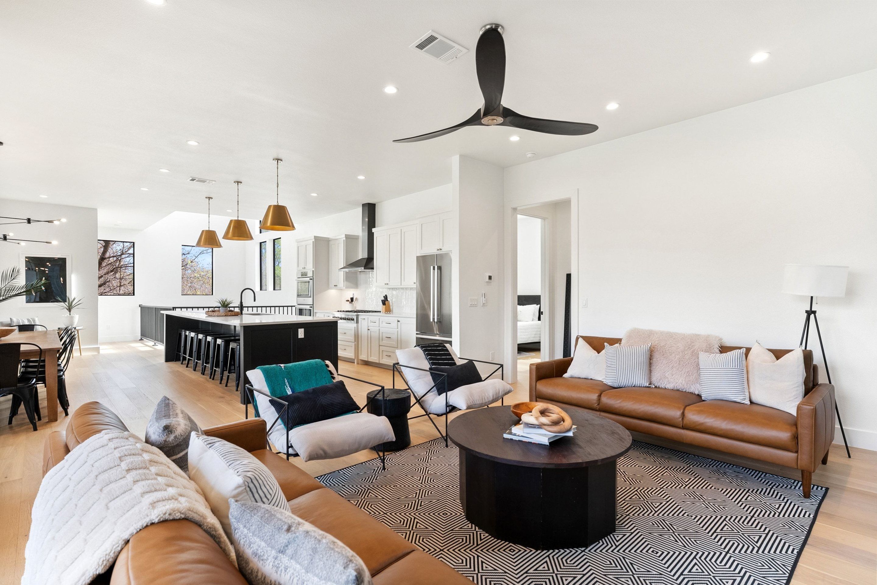  Luxury Value 2023 build on Lake LBJ - 物件實景