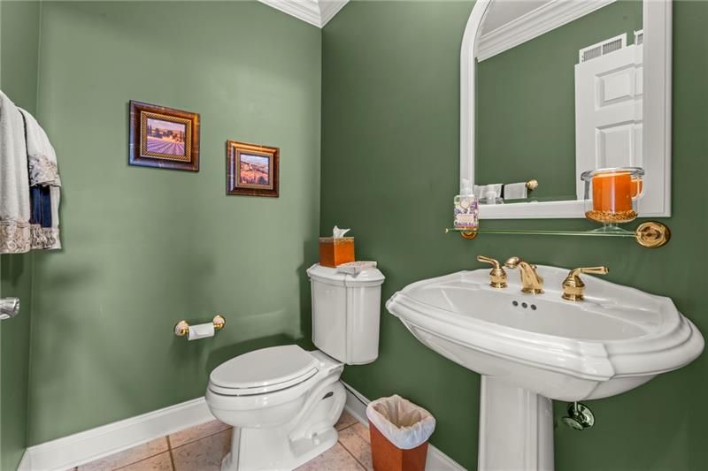 Mcmurray, Pennsylvania, 15317, United States, 4 Bedrooms Bedrooms, ,4 BathroomsBathrooms,Residential,For Sale,1928705