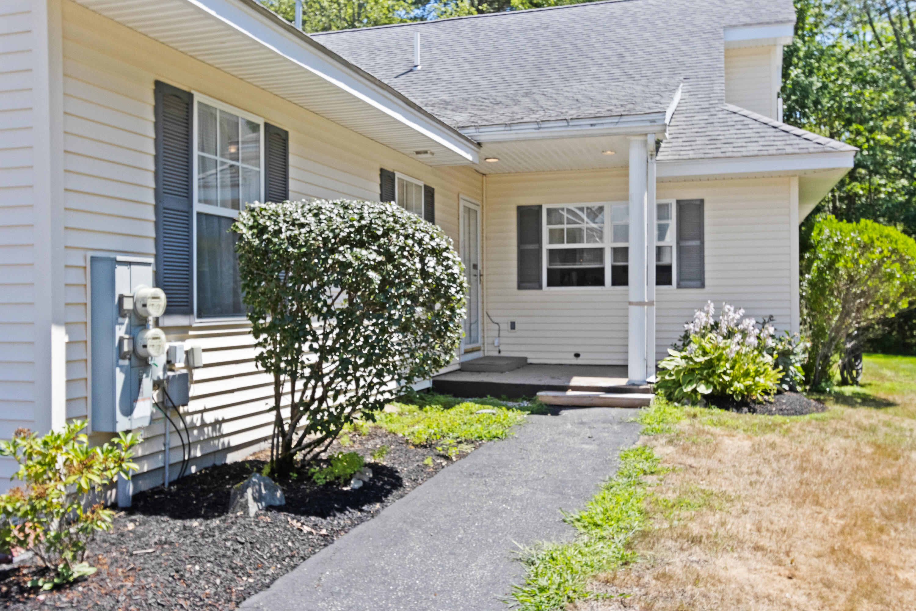 Old Orchard Beach, Maine, 04064, United States, 3 Bedrooms Bedrooms, ,2 BathroomsBathrooms,Residential,For Sale,1906267