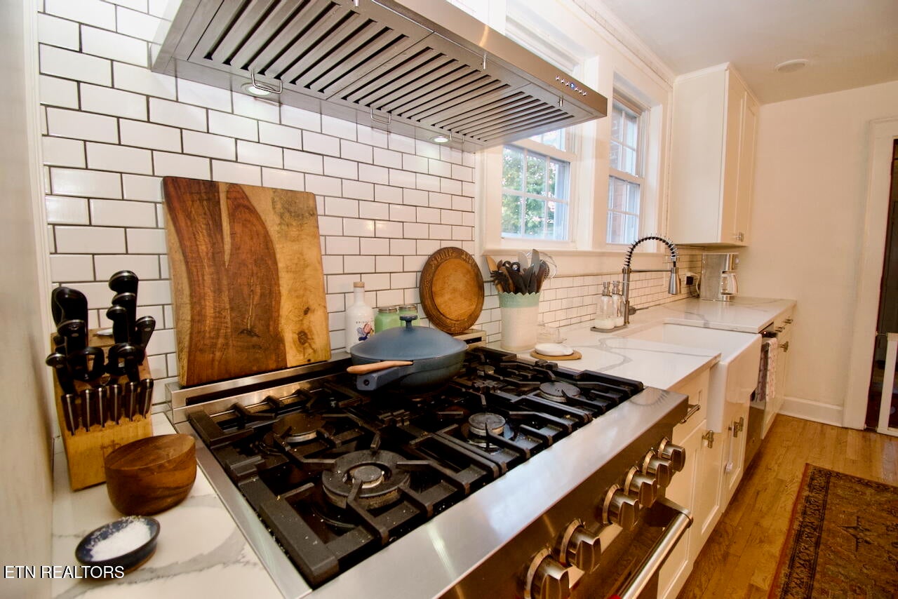 Maryville, Tennessee, 37803, United States, 4 Bedrooms Bedrooms, ,3 BathroomsBathrooms,Residential,For Sale,1989272