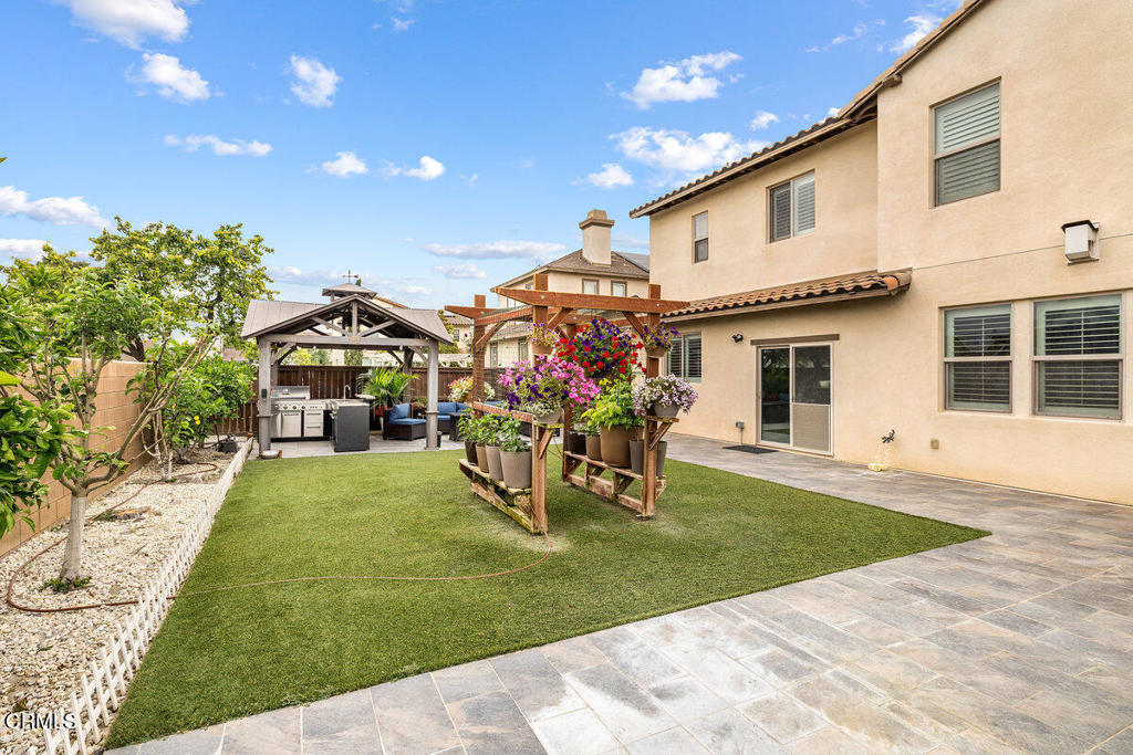 Ventura, California, 93004, United States, 4 Bedrooms Bedrooms, ,4 BathroomsBathrooms,Residential,For Sale,1834662