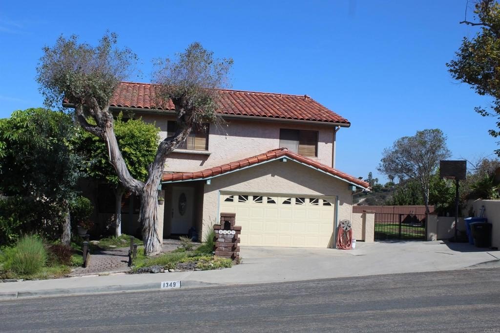 Bonita, California, 91902, United States, 4 Bedrooms Bedrooms, ,3 BathroomsBathrooms,Residential,For Sale,1942221