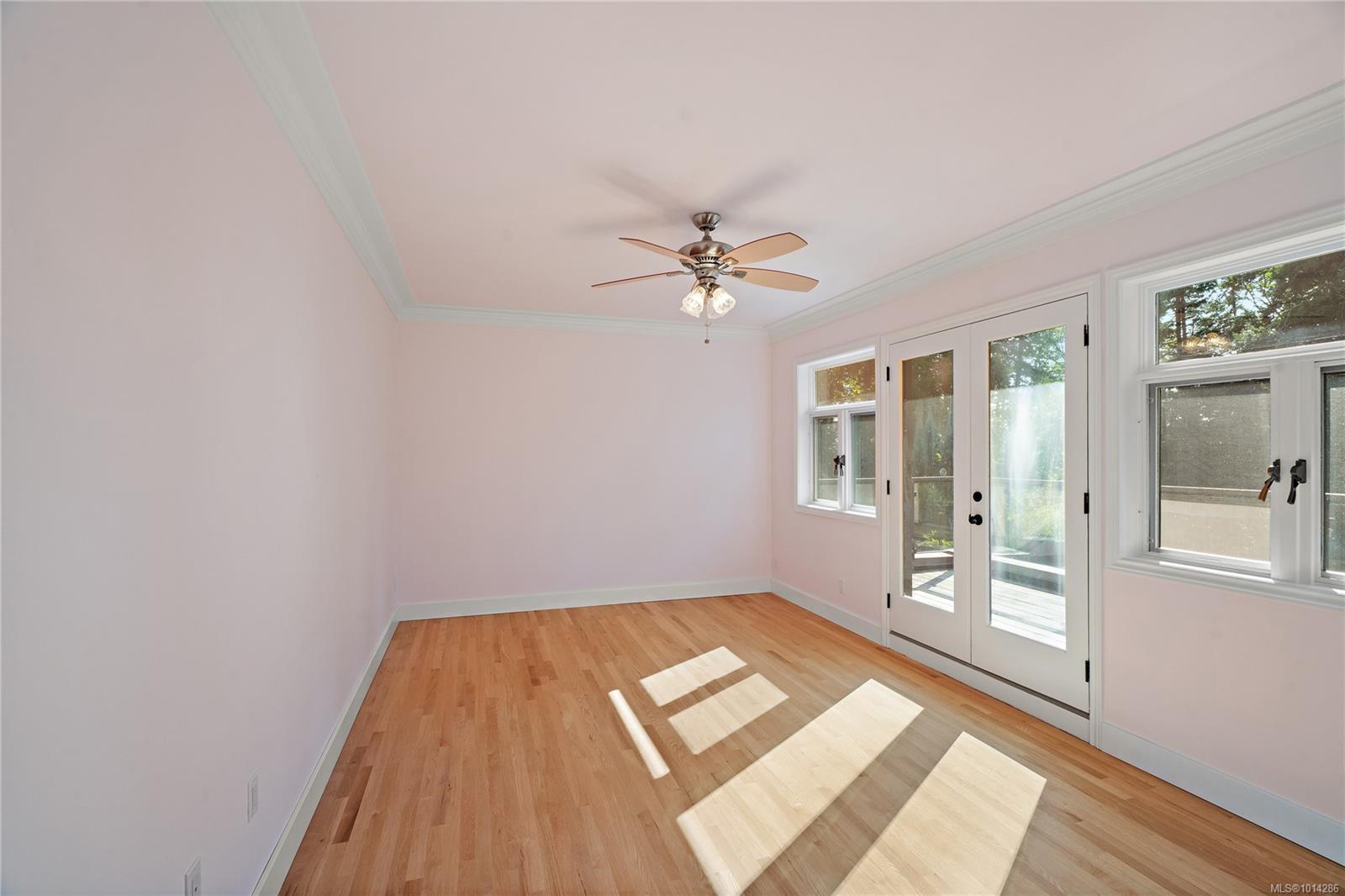 NORTH SAANICH, British Columbia, V8L 5P8, CA, 7 Bedrooms Bedrooms, ,Residential,For Sale,1948660