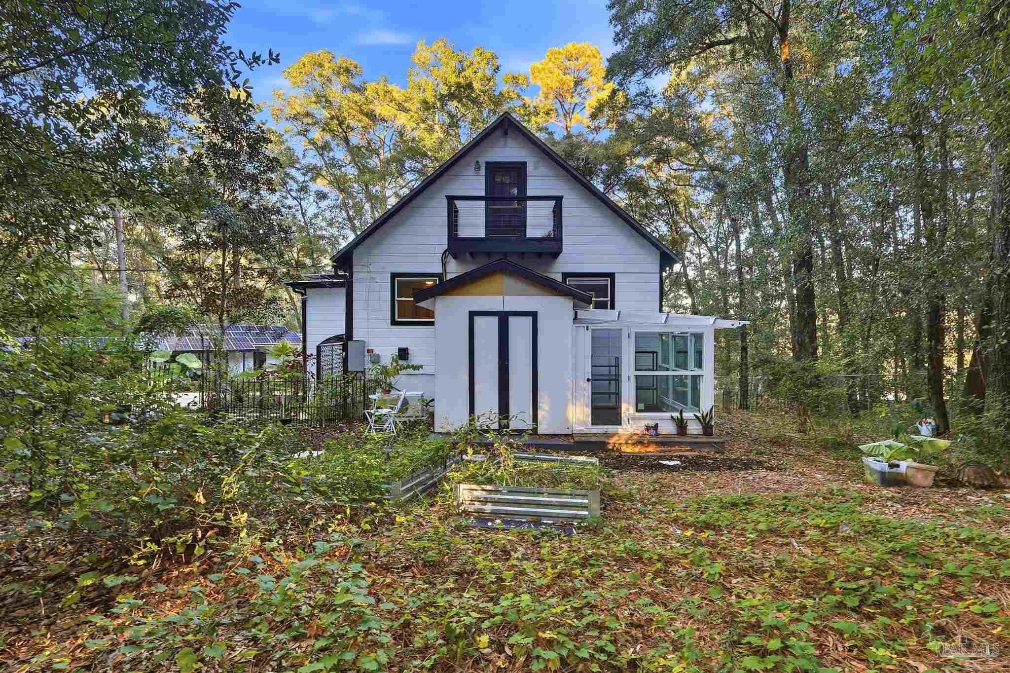 Milton, Florida, 32583, United States, 3 Bedrooms Bedrooms, ,4 BathroomsBathrooms,Residential,For Sale,1991354