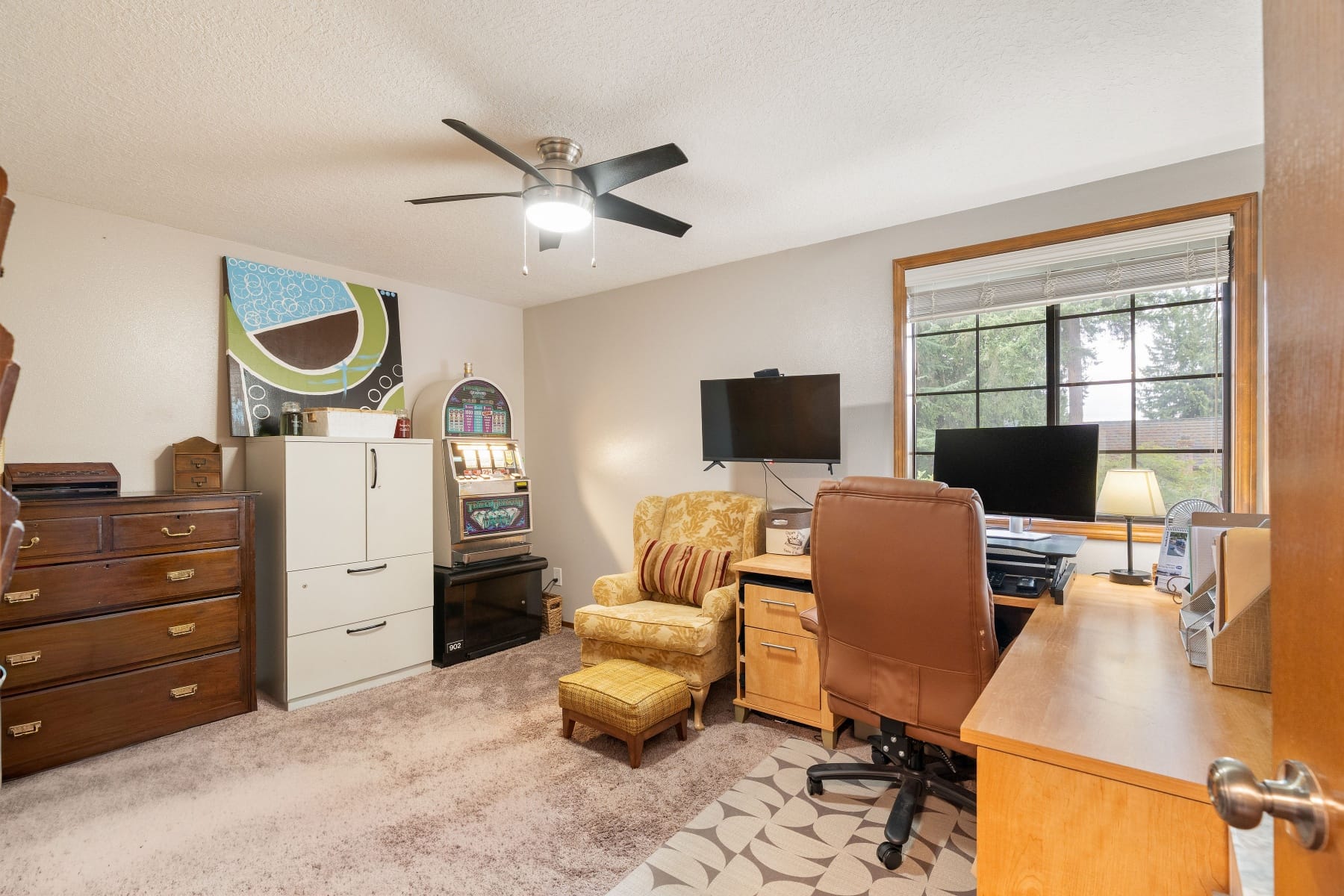  8005 SW CHURCHILL CT Tigard, OR 97224 - 物件實景
