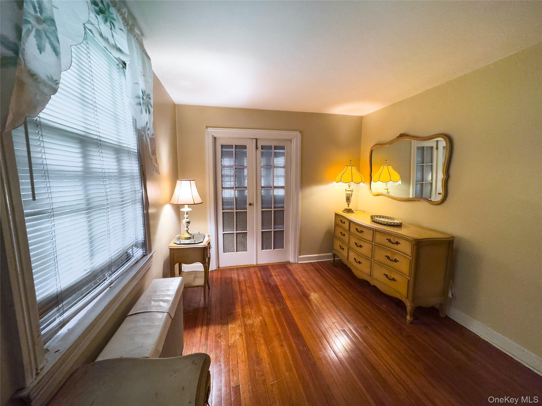 Port Chester, New York, 10573, United States, 4 Bedrooms Bedrooms, ,3 BathroomsBathrooms,Residential,For Sale,1918856