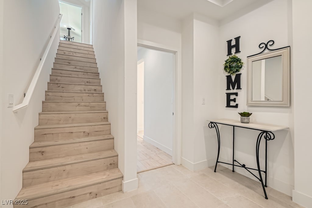 Henderson, Nevada, 89015, United States, 6 Bedrooms Bedrooms, ,1 BathroomBathrooms,Residential,For Sale,1986508