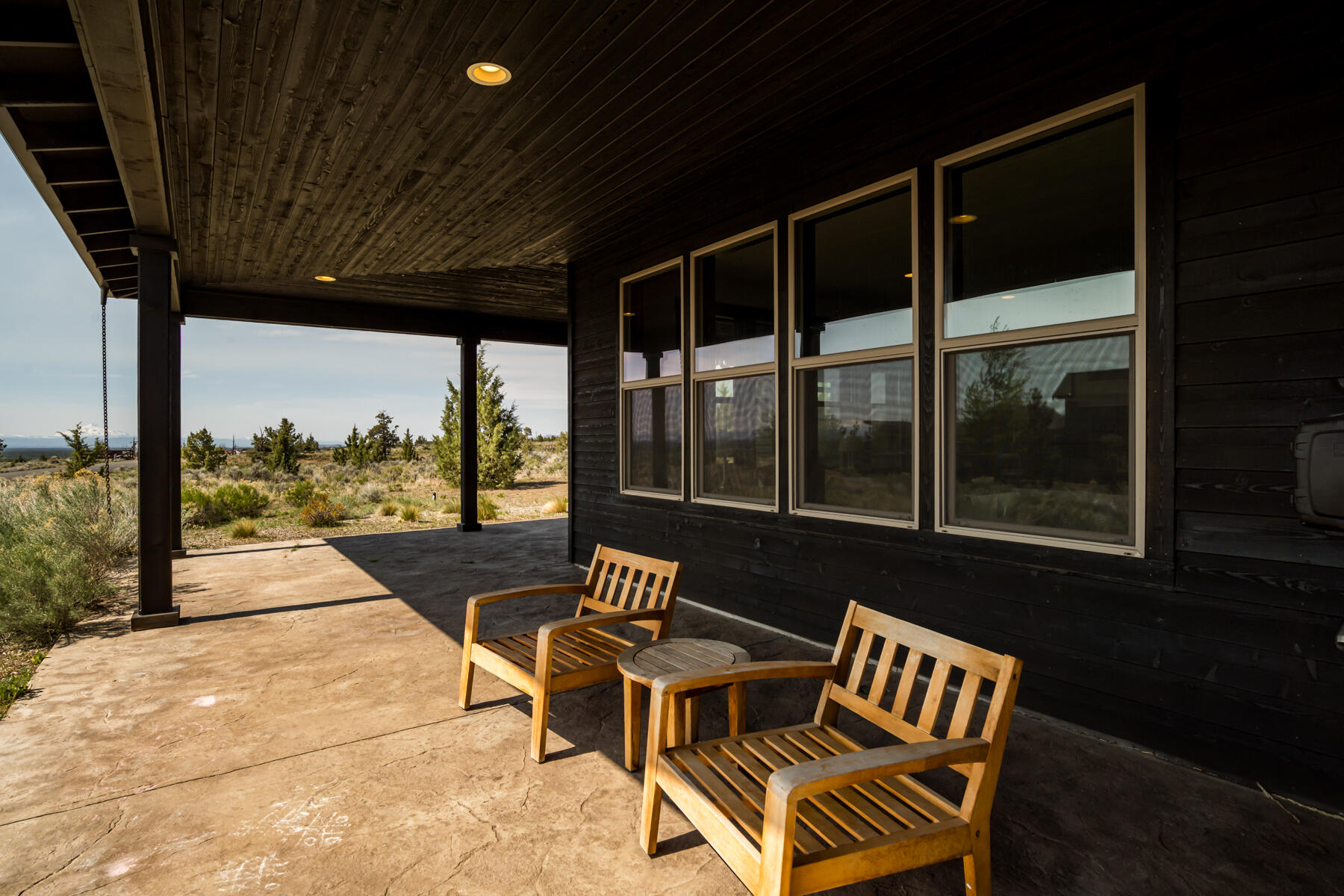 Powell Butte, Oregon, 97753, United States, 4 Bedrooms Bedrooms, ,3 BathroomsBathrooms,Residential,For Sale,1827363