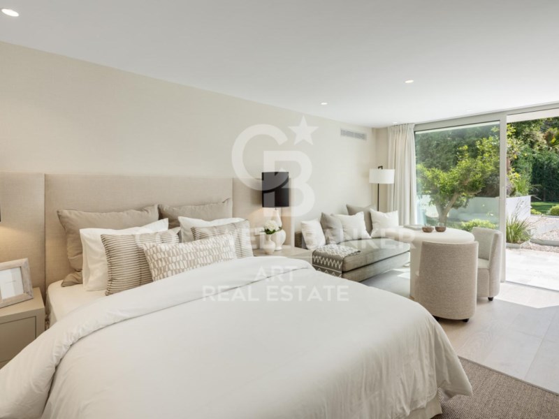 Marbella, Andalusia, ES, 6 Bedrooms Bedrooms, ,6 BathroomsBathrooms,Residential,For Sale,1882759