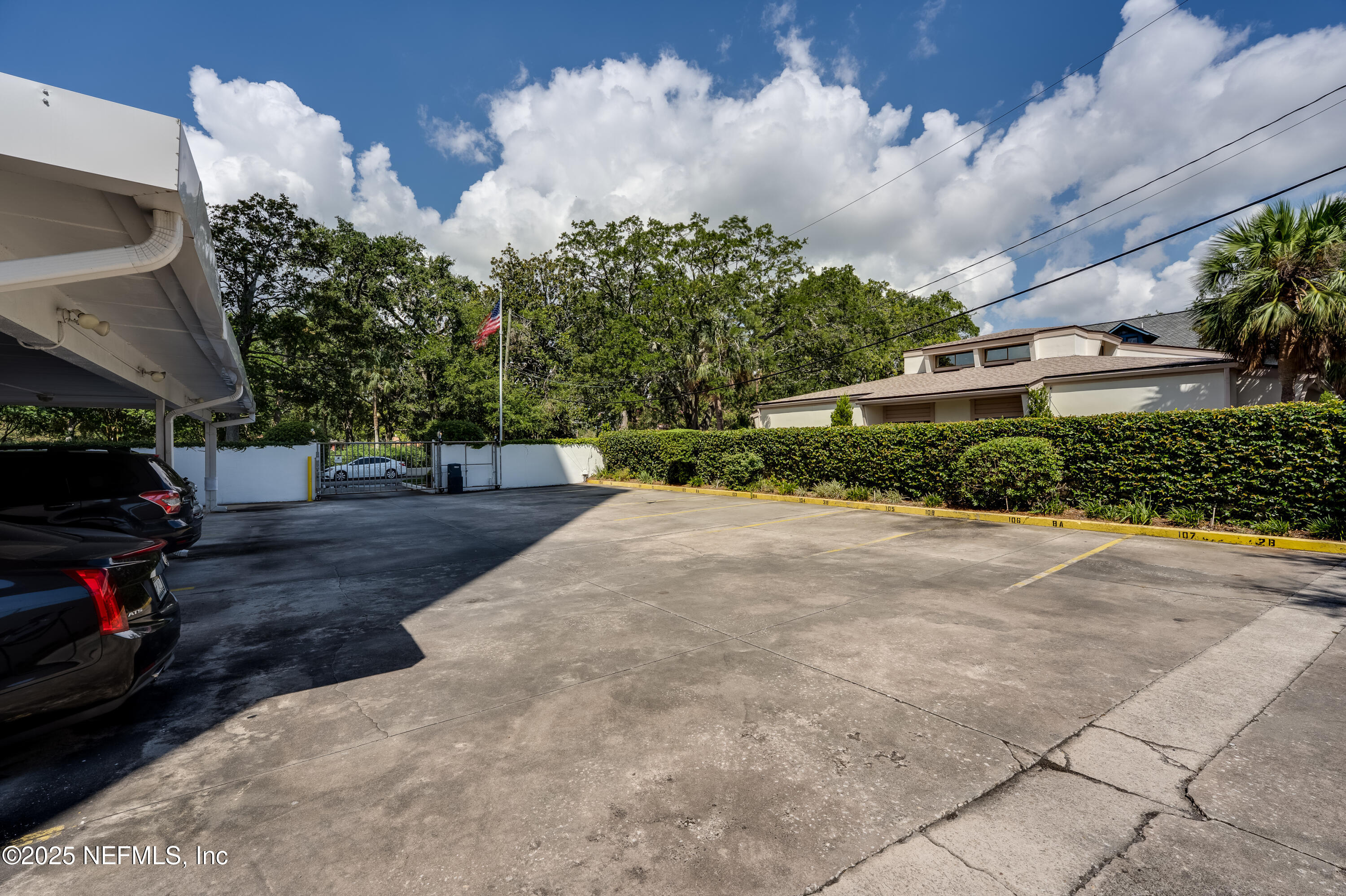 Jacksonville, Florida, 32204, United States, 3 Bedrooms Bedrooms, ,4 BathroomsBathrooms,Residential,For Sale,1939810