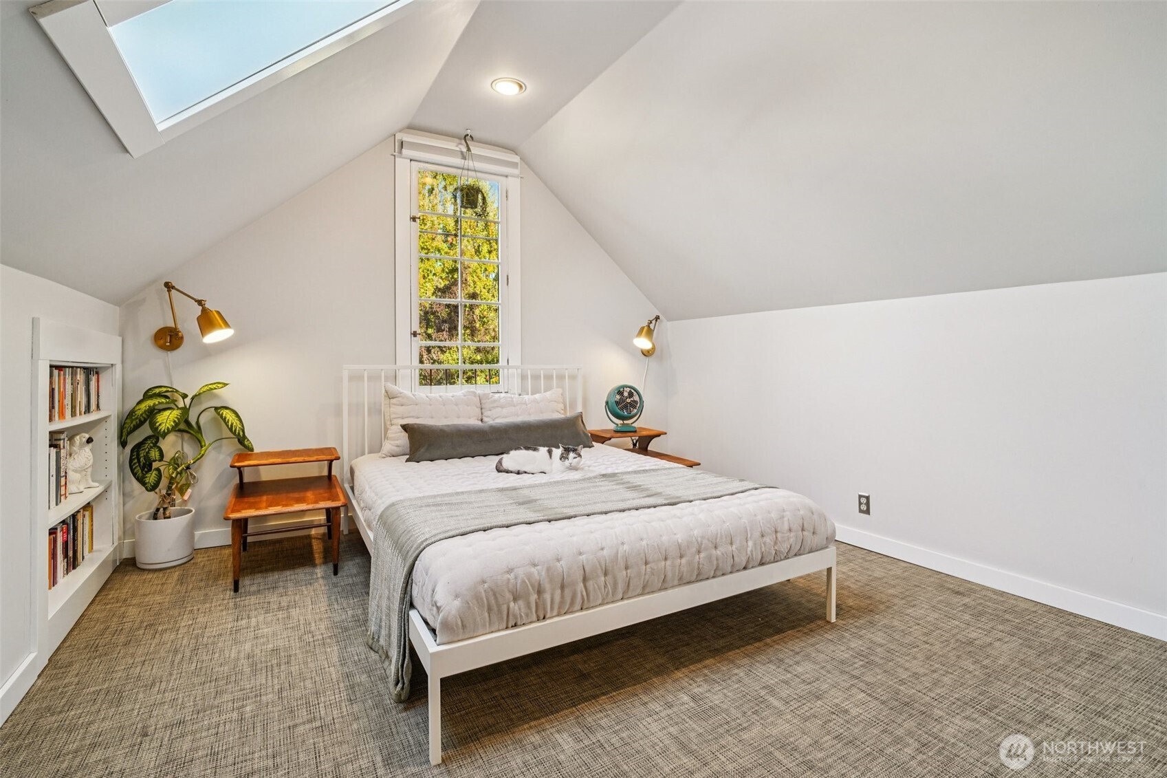 Seattle, Washington, 98108, United States, 3 Bedrooms Bedrooms, ,1 BathroomBathrooms,Residential,For Sale,1979331