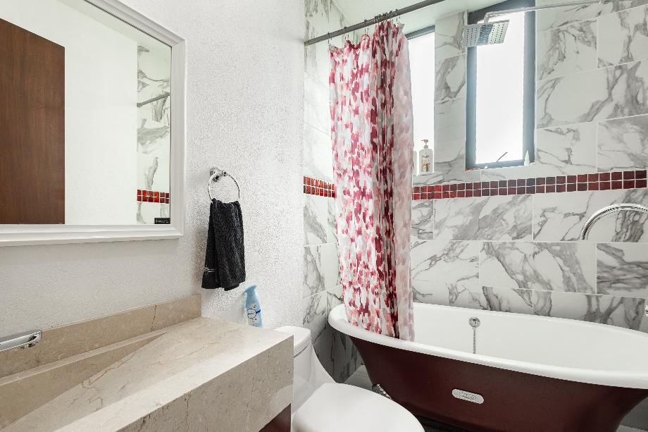 Bosque de Ailes, Atizapán de Zaragoza, Estado de méxico, 52930, Mexico, 3 Bedrooms Bedrooms, ,4 BathroomsBathrooms,Residential,For Sale,Bosque de Ailes,1625730