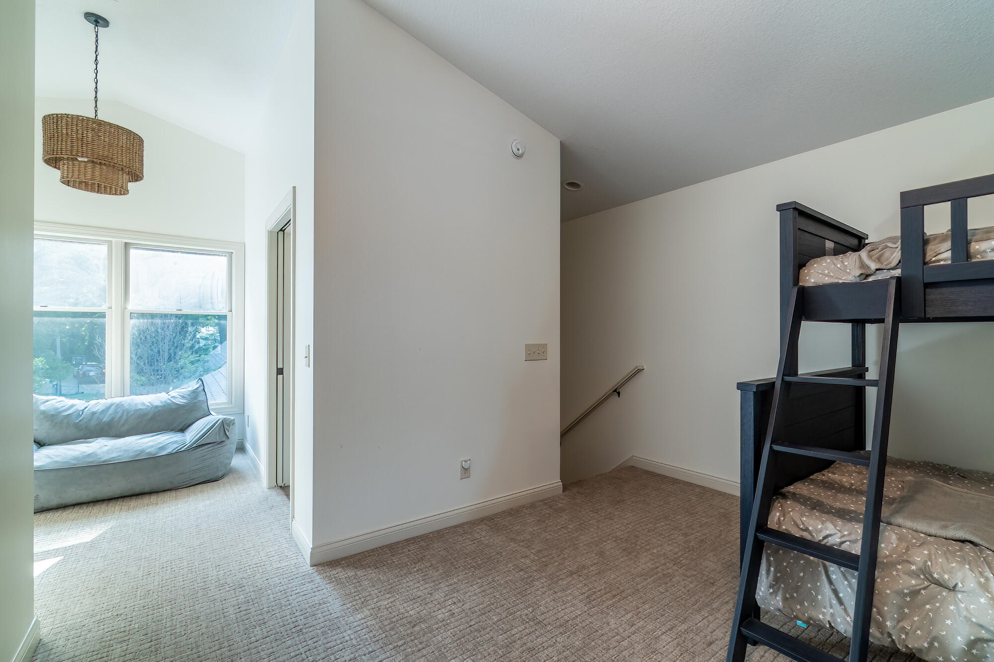 Coldwater, Michigan, 49036, United States, 3 Bedrooms Bedrooms, ,2 BathroomsBathrooms,Residential,For Sale,1918174
