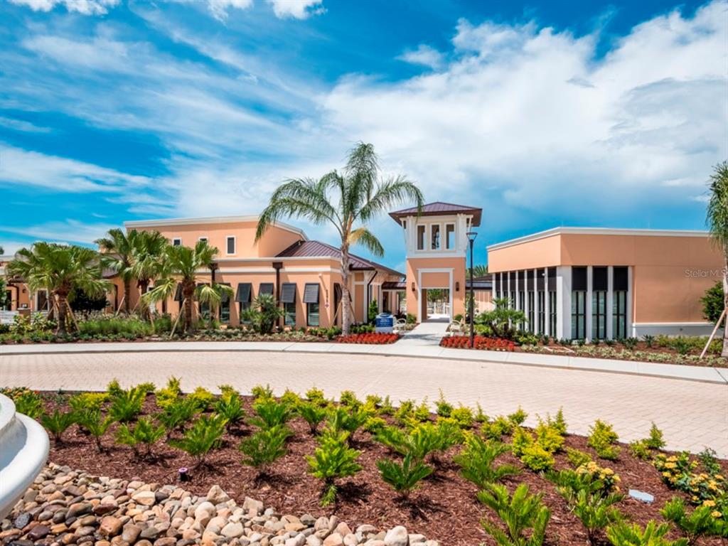 Davenport, Florida, 33897, United States, 10 Bedrooms Bedrooms, ,8 BathroomsBathrooms,Residential,For Sale,1736940