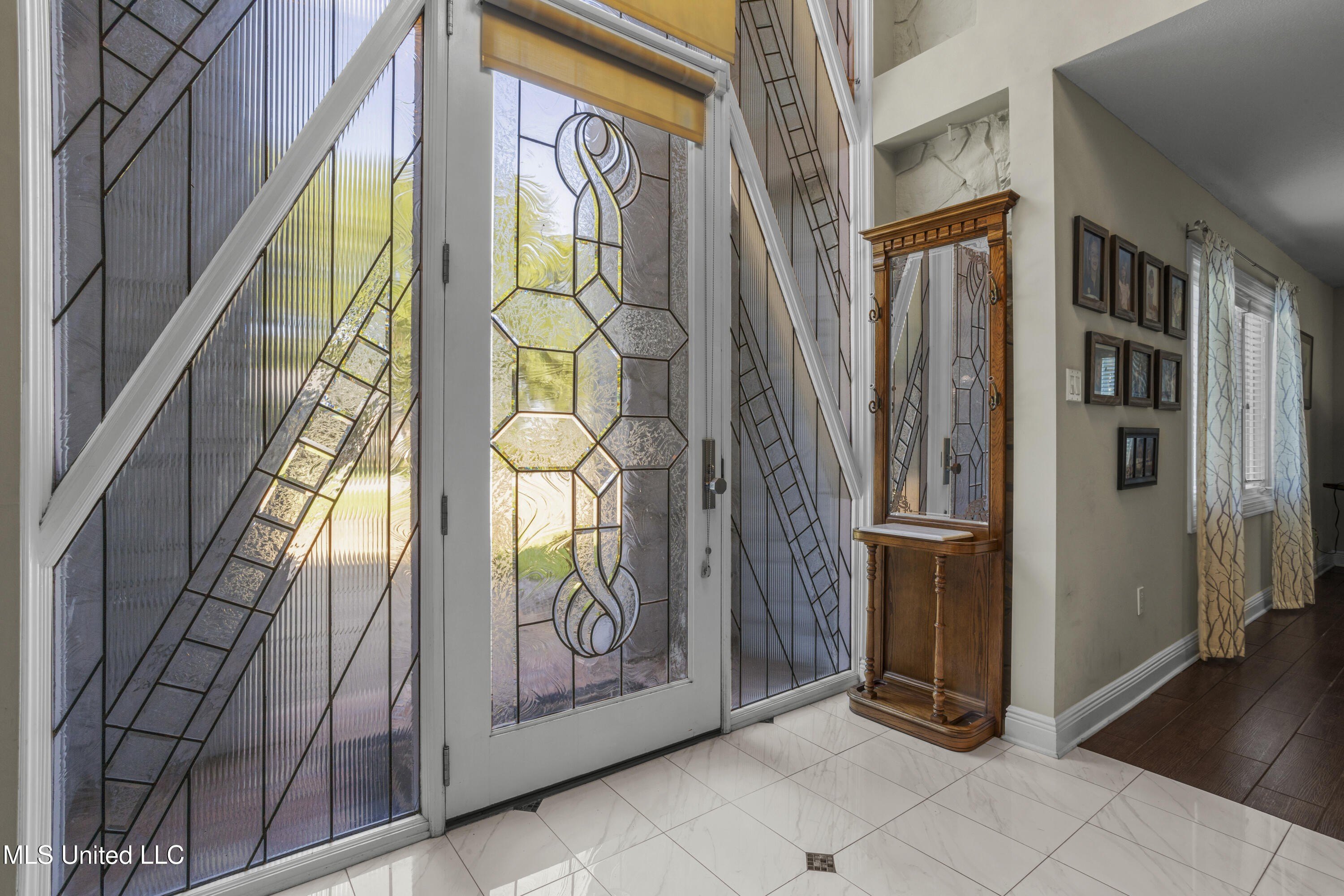 Gulfport, Mississippi, 39507, United States, 4 Bedrooms Bedrooms, ,4 BathroomsBathrooms,Residential,For Sale,1974539