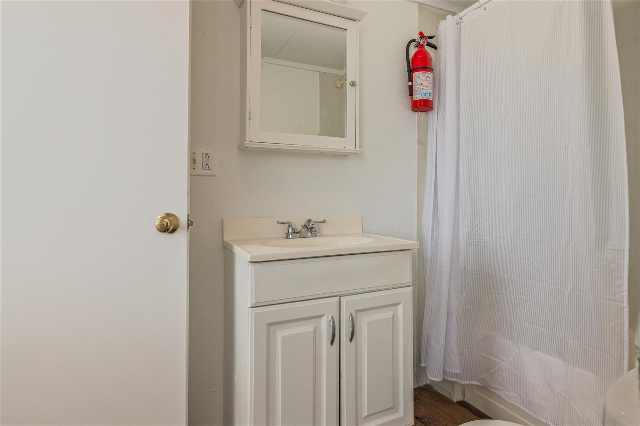 Galveston, Texas, 77551, United States, 4 Bedrooms Bedrooms, ,3 BathroomsBathrooms,Residential,For Sale,1934515