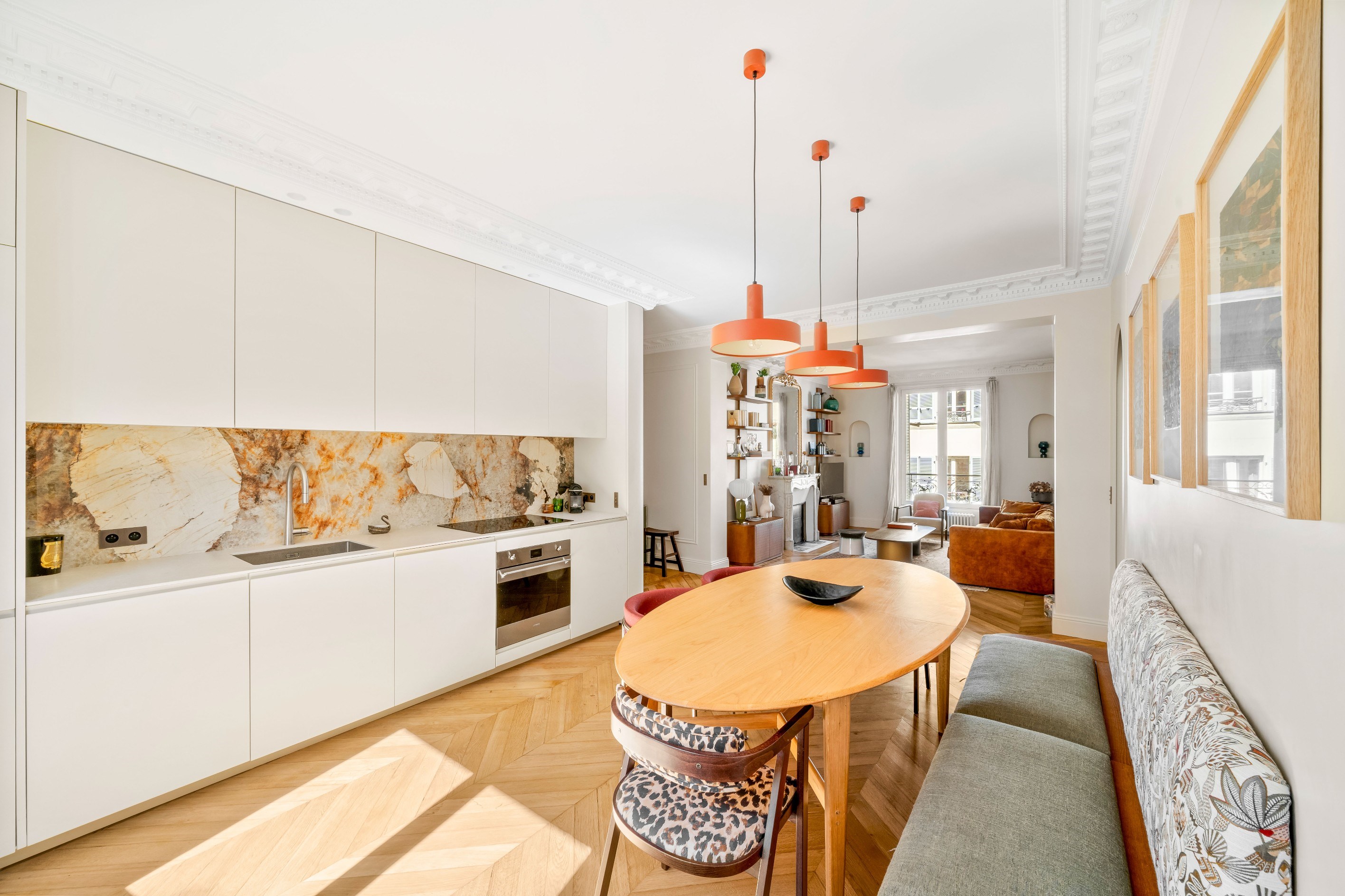  Paris 18th – Abbesses – Magnificent bright and dual-aspect four-room apartment - 物件實景