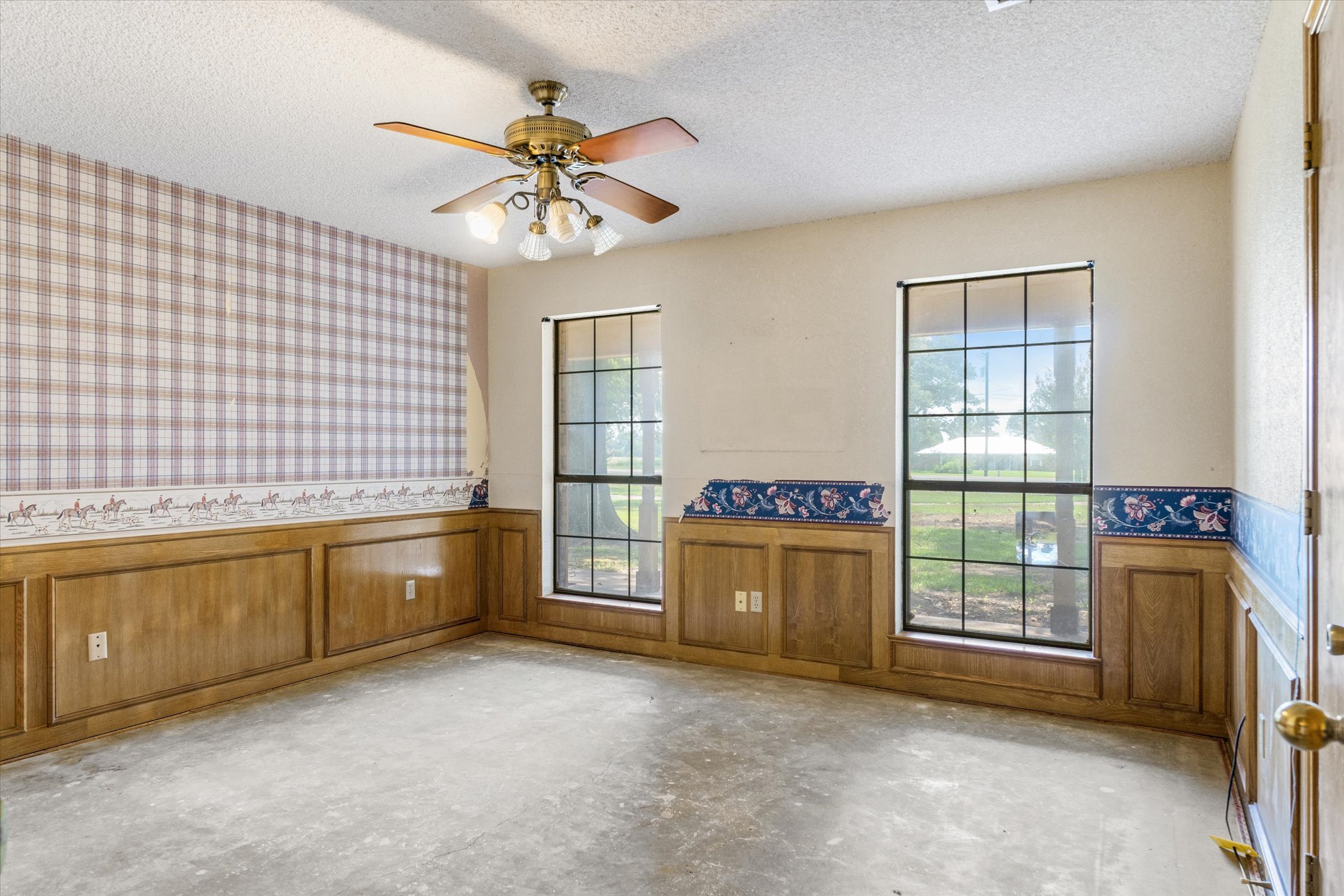 Canton, Texas, 75103, United States, 3 Bedrooms Bedrooms, ,2 BathroomsBathrooms,Residential,For Sale,1974992