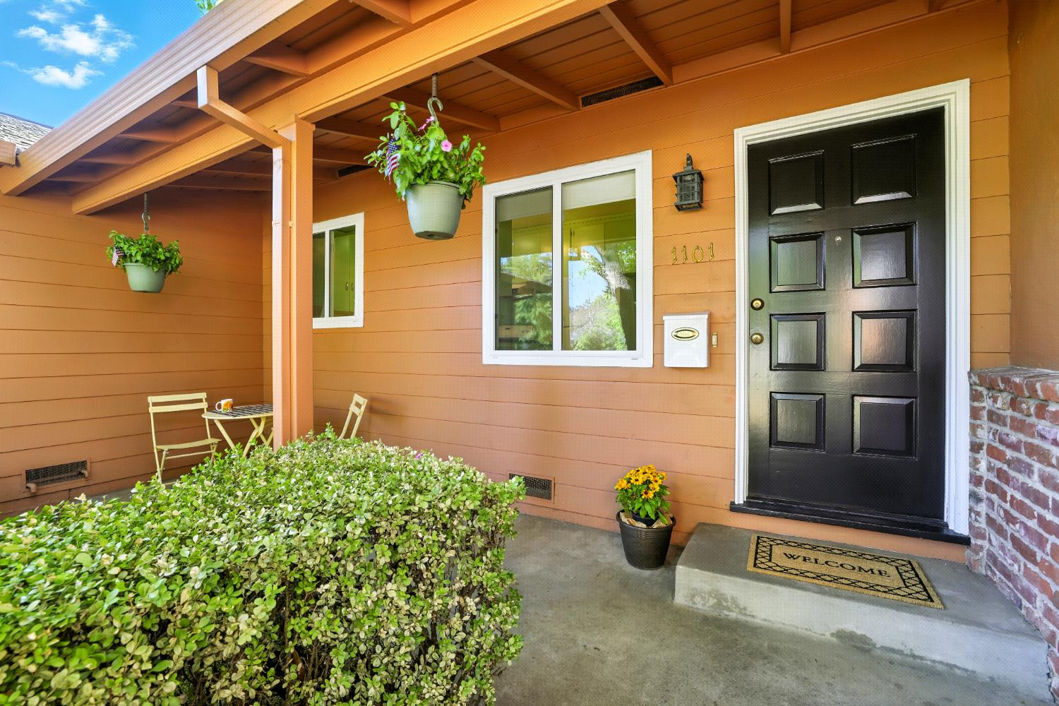 Sacramento, California, 95864, United States, 3 Bedrooms Bedrooms, ,2 BathroomsBathrooms,Residential,For Sale,1926285