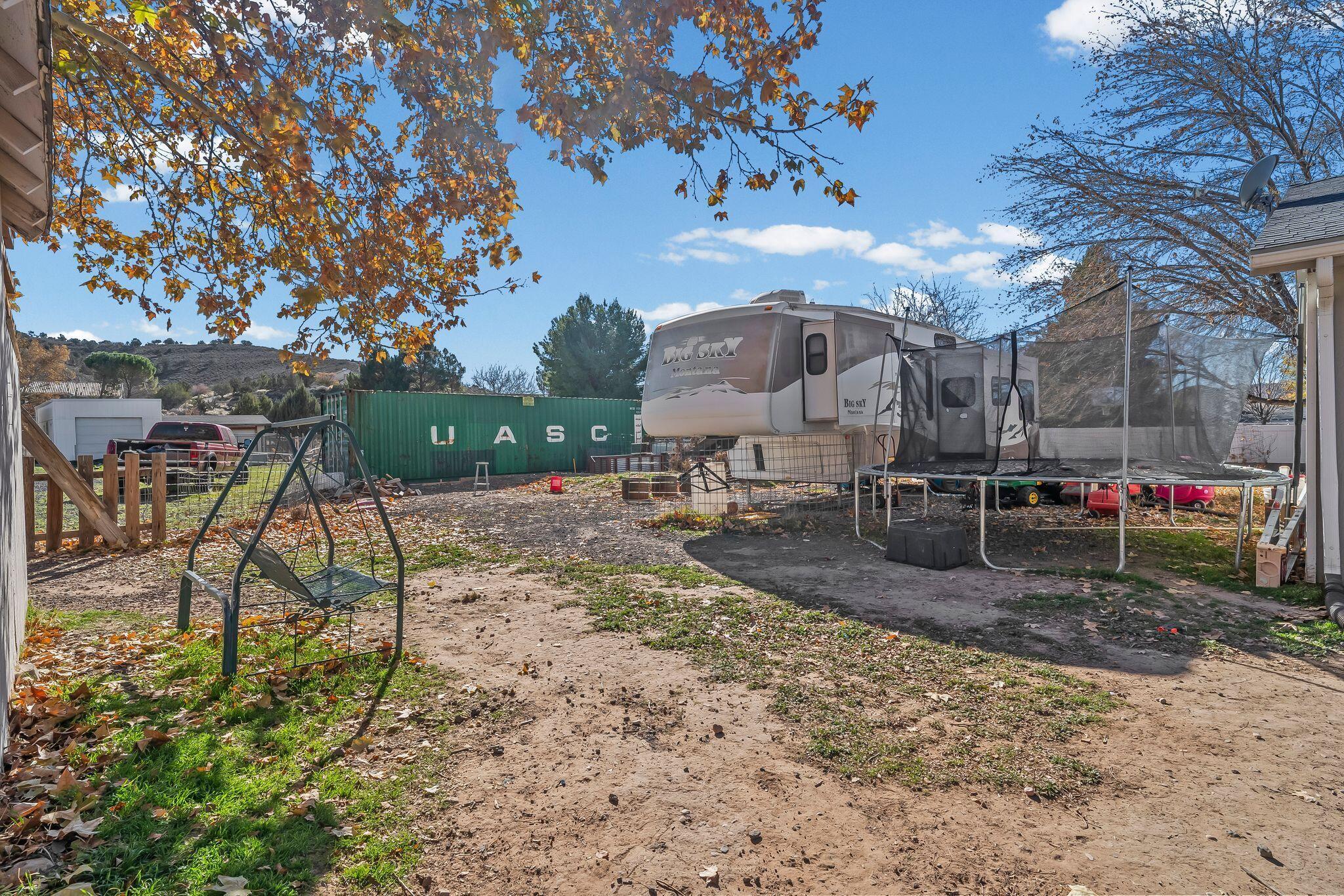 St George, Utah, 84770, United States, 6 Bedrooms Bedrooms, ,3 BathroomsBathrooms,Residential,For Sale,2005357