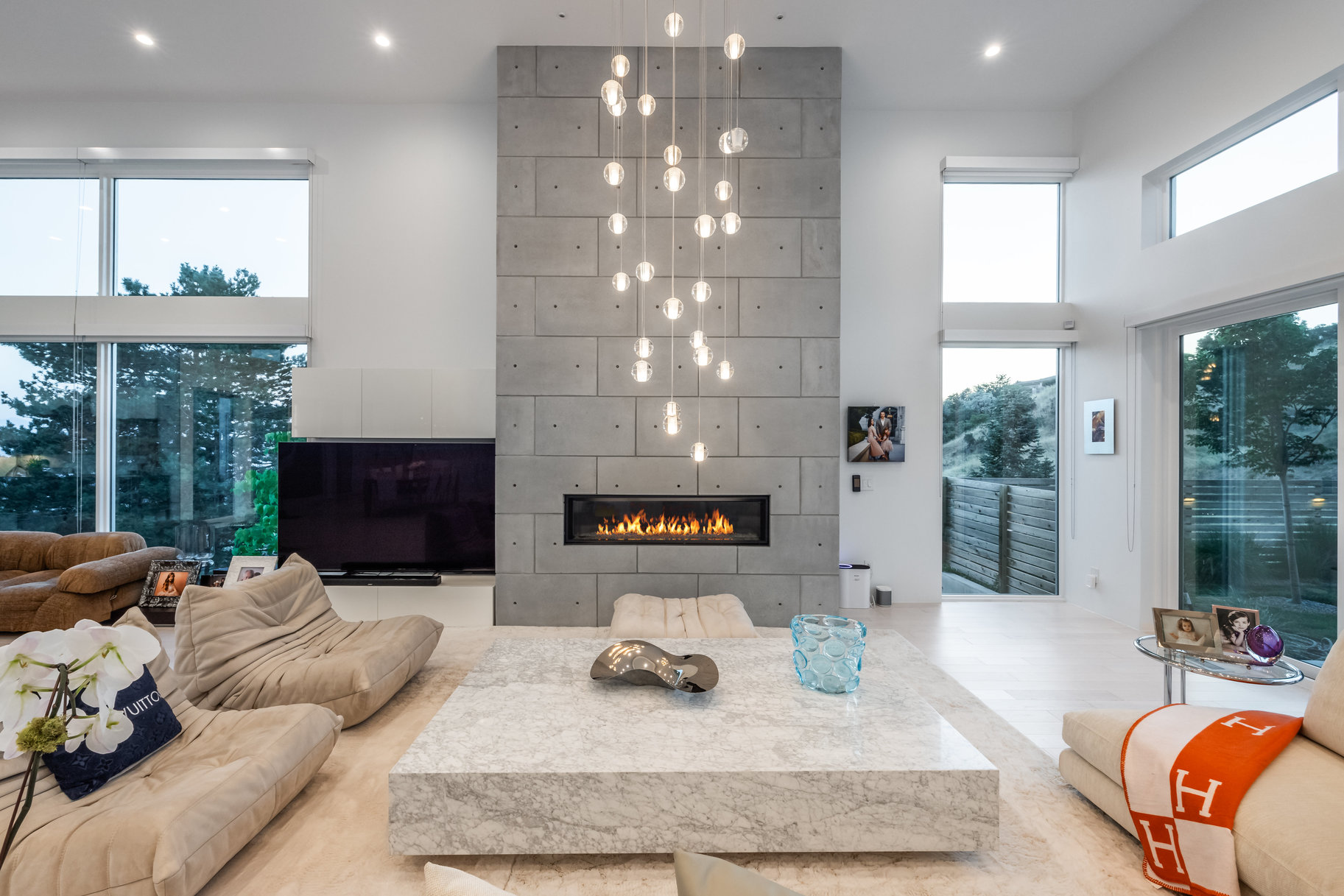  Incredible Contemporary Home - 物件實景