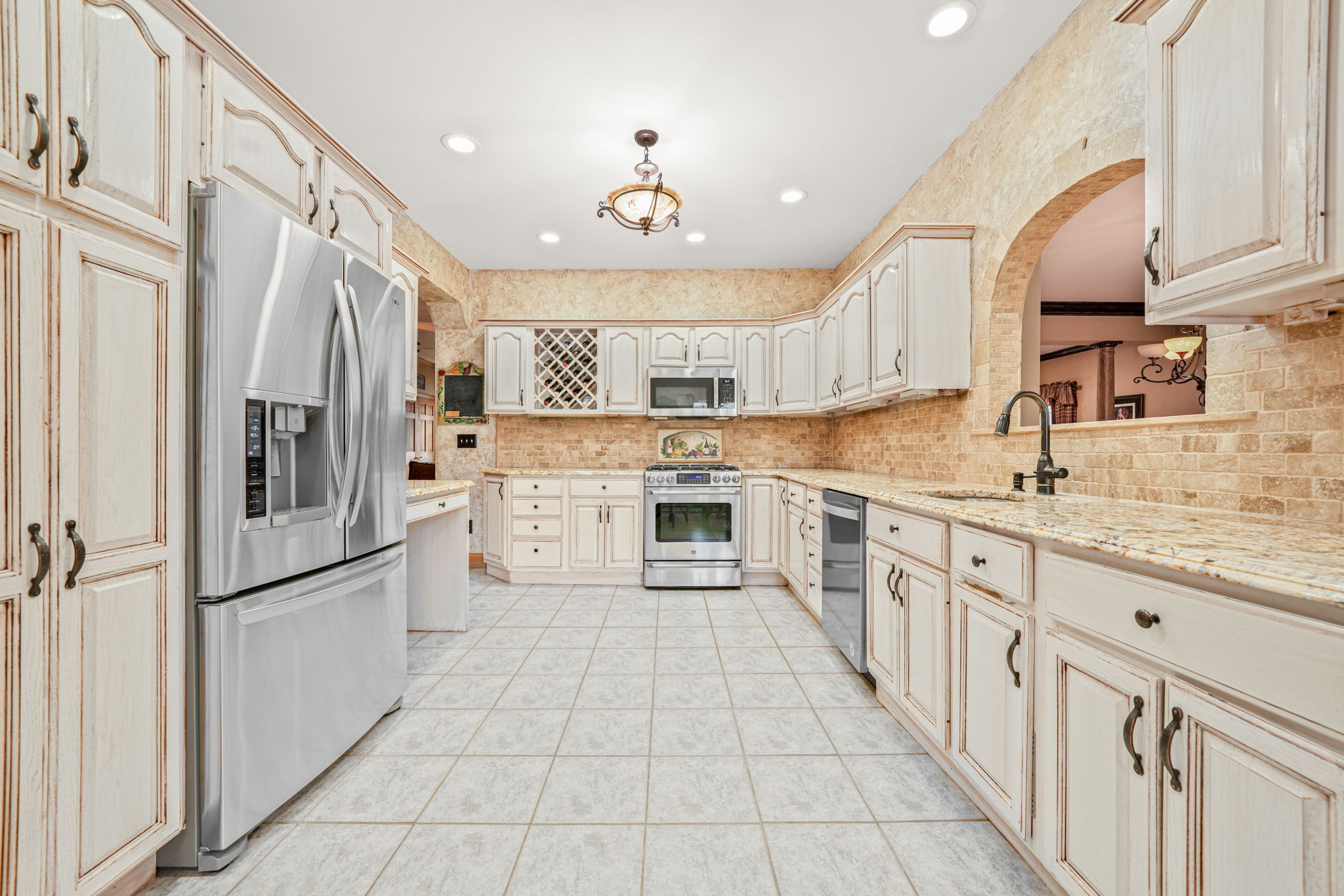 Montville, New Jersey, 07045, United States, 4 Bedrooms Bedrooms, ,3 BathroomsBathrooms,Residential,For Sale,1978325