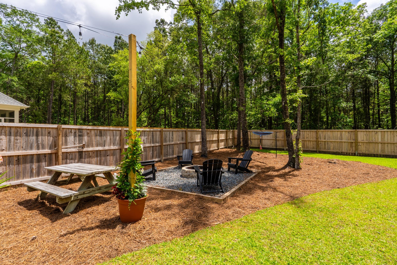 Hollywood, South Carolina, 29449, United States, 4 Bedrooms Bedrooms, ,4 BathroomsBathrooms,Residential,For Sale,1898776