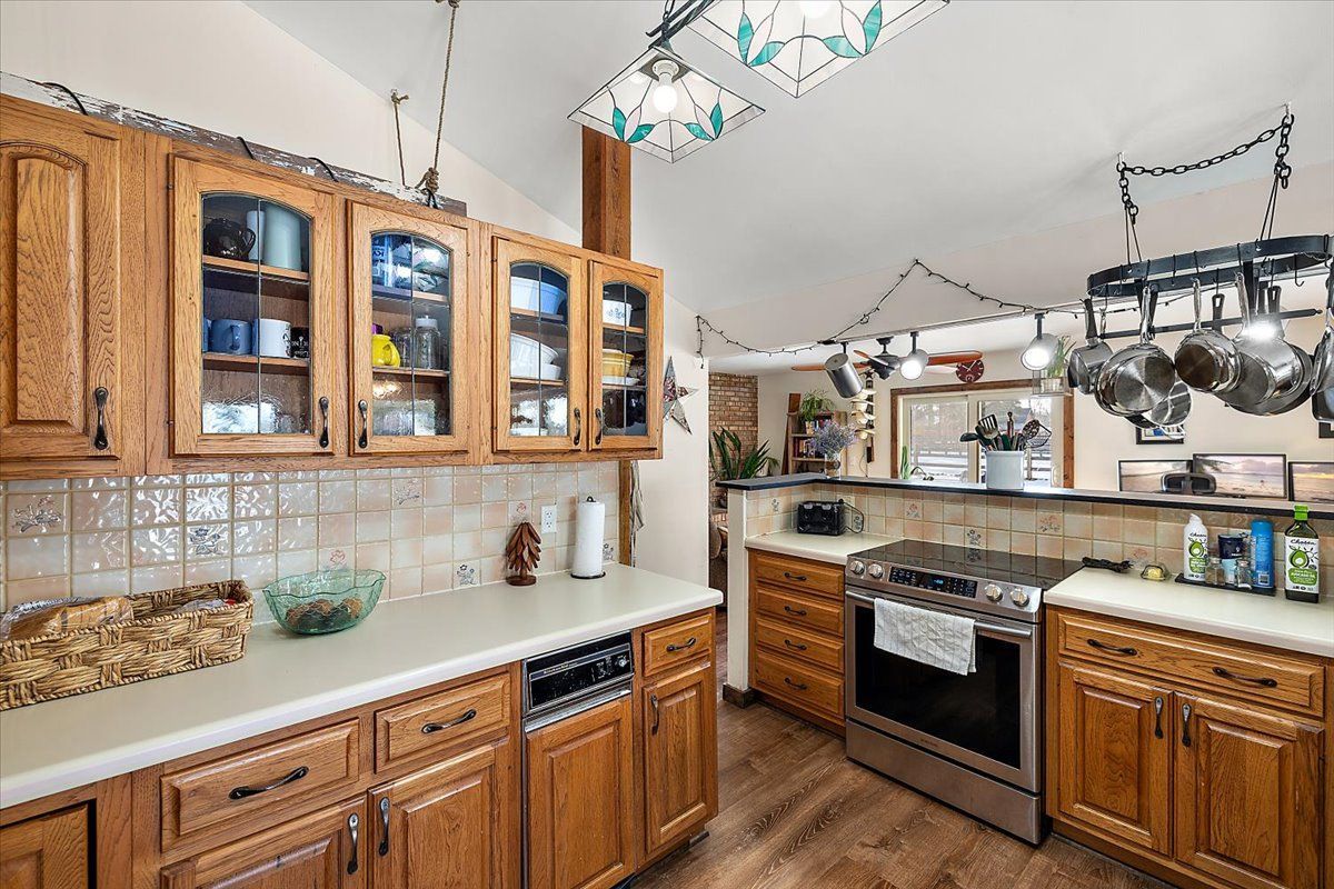 Metamora, Michigan, 48455, United States, 3 Bedrooms Bedrooms, ,2 BathroomsBathrooms,Residential,For Sale,1705008