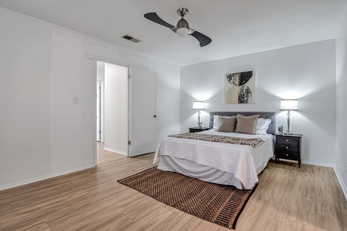 Austin, Texas, 78759, United States, 3 Bedrooms Bedrooms, ,2 BathroomsBathrooms,Residential,For Sale,1857770