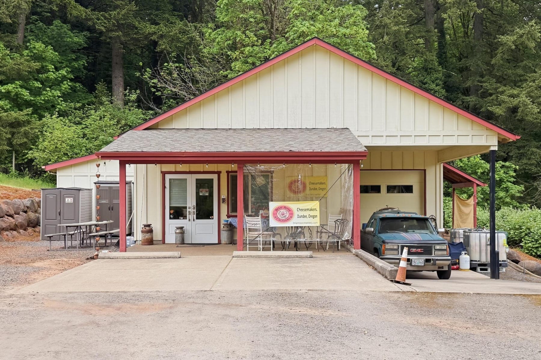  19231 NE FAIRVIEW DR Dundee, OR 97115 - 物件實景