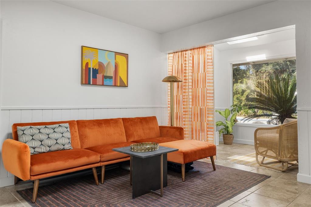 Gainesville, Florida, 32605, United States, 4 Bedrooms Bedrooms, ,3 BathroomsBathrooms,Residential,For Sale,1989463