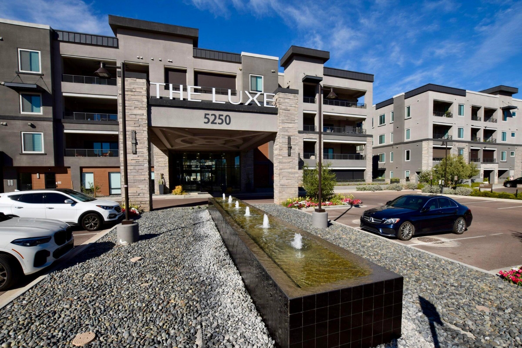  5250 E Deer Valley Drive  Phoenix, AZ - 物件實景
