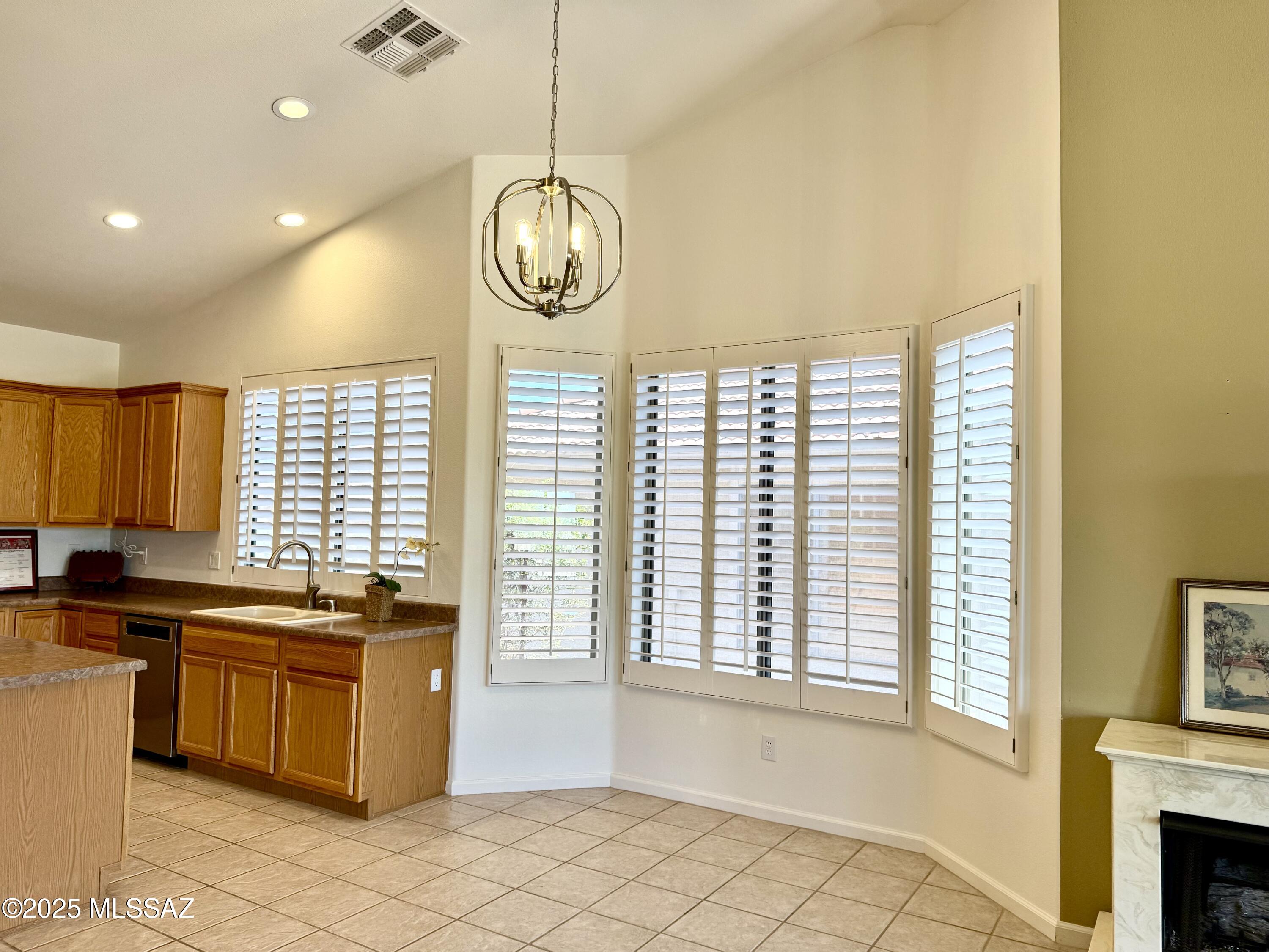 Tucson, Arizona, 85739, United States, 2 Bedrooms Bedrooms, ,2 BathroomsBathrooms,Residential,For Sale,1857357