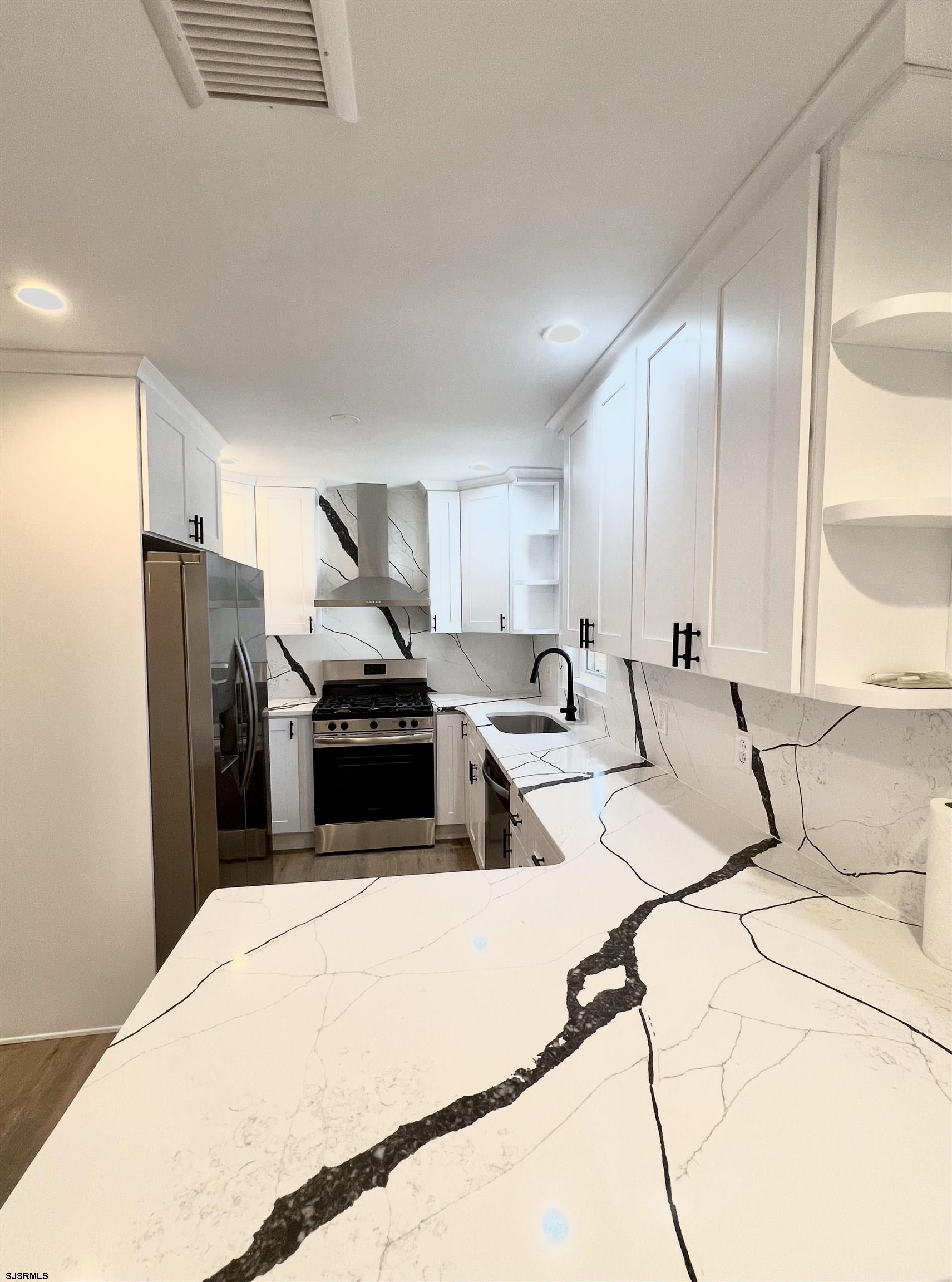 Somers Point, New Jersey, 08244, United States, 4 Bedrooms Bedrooms, ,3 BathroomsBathrooms,Residential,For Sale,2040351