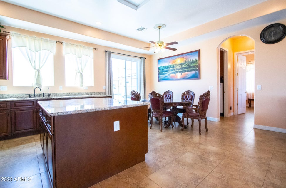 Witmann, Arizona, 85361, United States, 6 Bedrooms Bedrooms, ,3 BathroomsBathrooms,Residential,For Sale,1977429