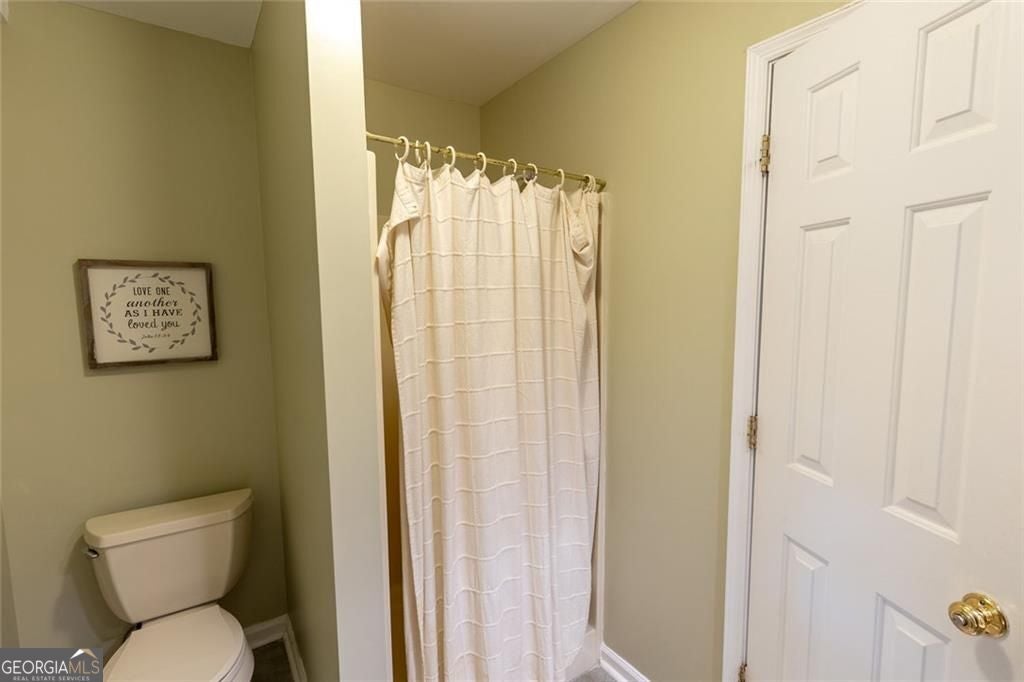 Marietta, Georgia, 30064, United States, 5 Bedrooms Bedrooms, ,4 BathroomsBathrooms,Residential,For Sale,2041117