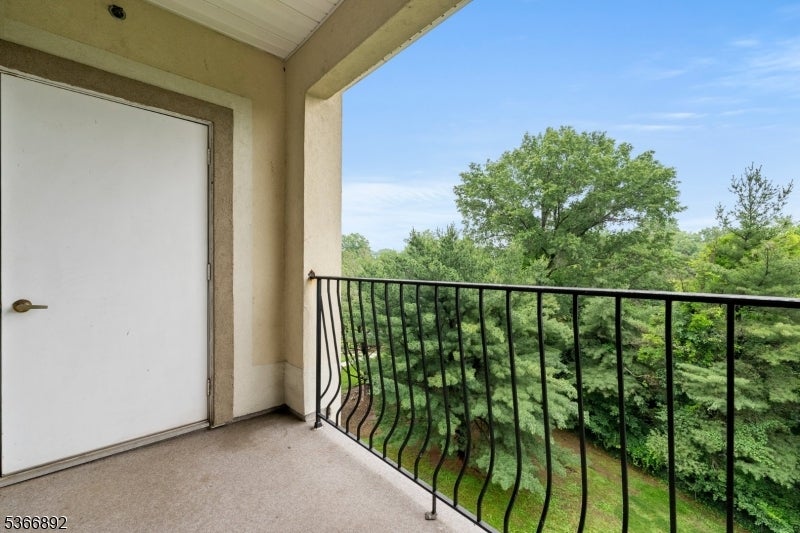 Clifton City, New Jersey, 07013, United States, 2 Bedrooms Bedrooms, ,2 BathroomsBathrooms,Residential,For Sale,1870870
