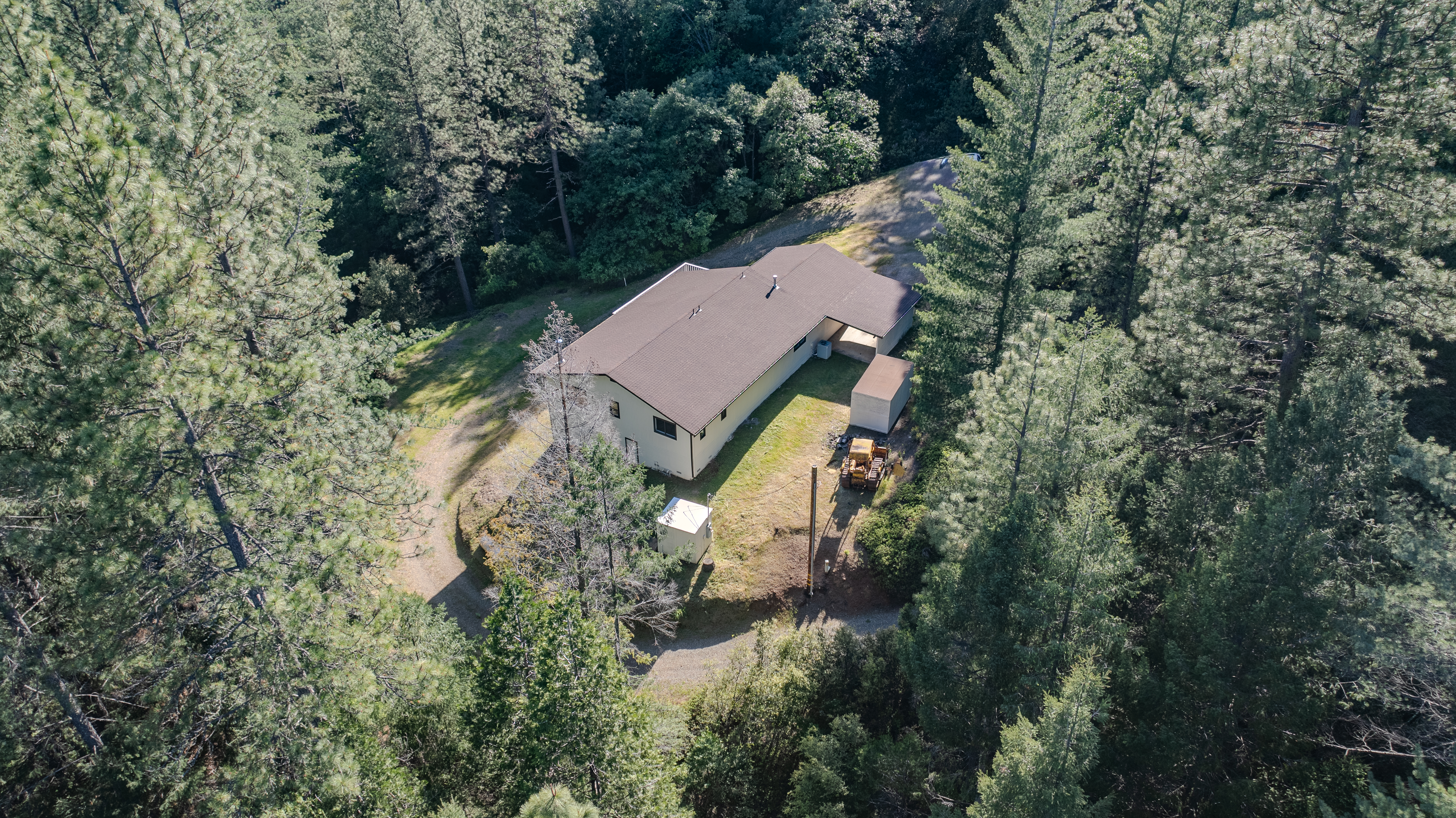  21640 Clute Canyon Road, Volcano, CA 95689 - 物件實景
