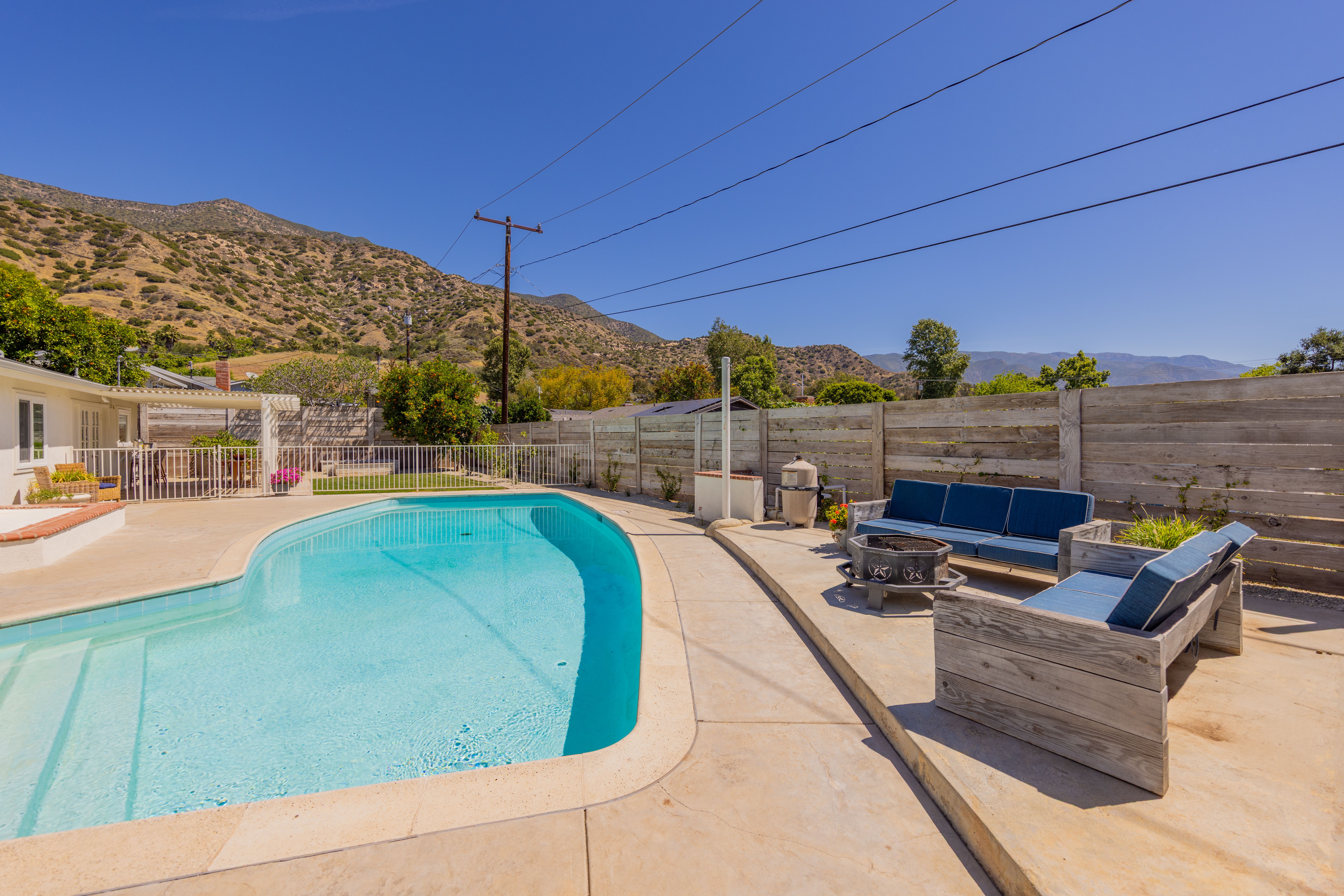  1402 Drown Avenue, Ojai, CA 93023 - 物件實景