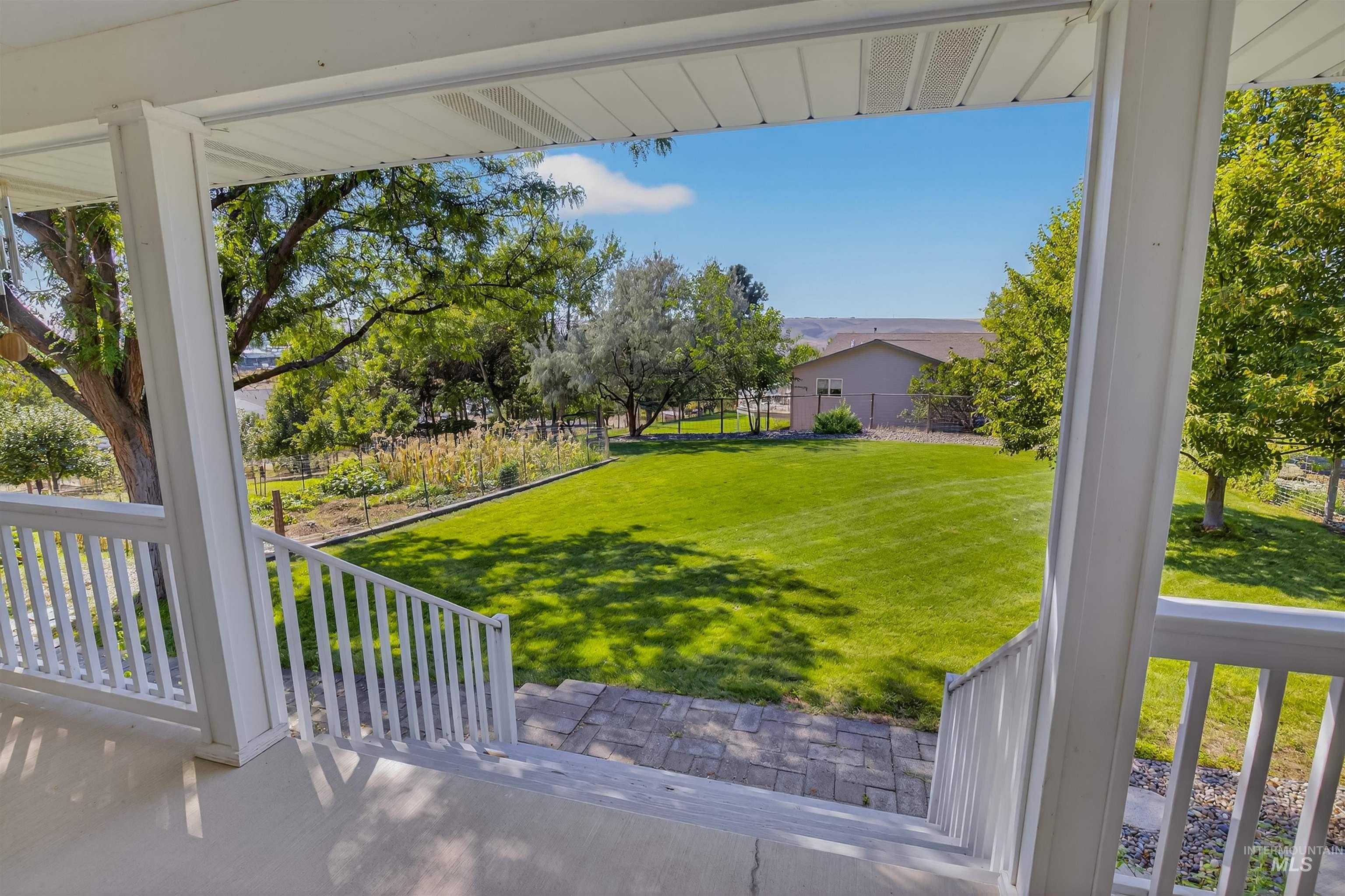 Clarkston, Washington, 99403, United States, 3 Bedrooms Bedrooms, ,3 BathroomsBathrooms,Residential,For Sale,1975063