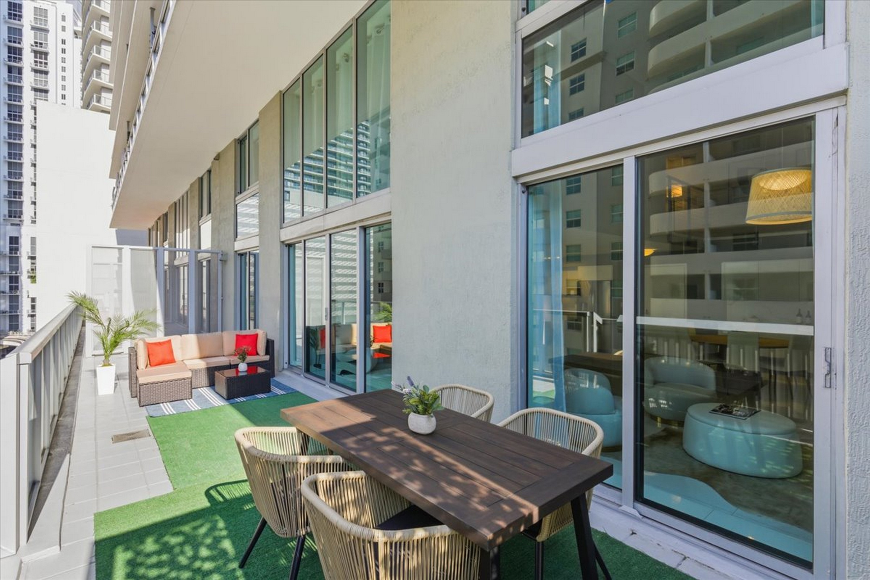  1111 SW 1st Ave, Miami, FL, 33130 - 物件實景