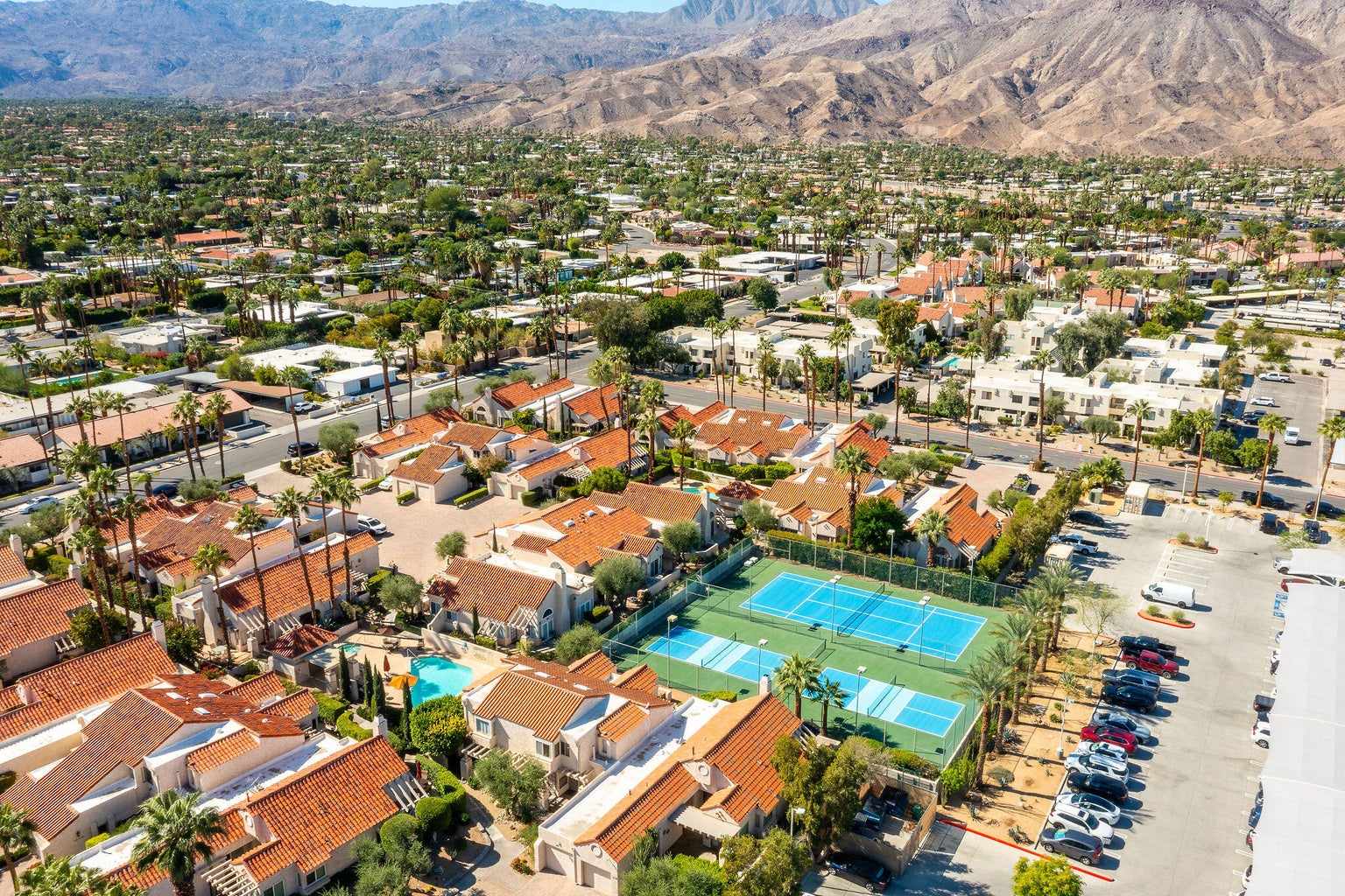 Palm Desert, California, 92260, United States, 2 Bedrooms Bedrooms, ,2 BathroomsBathrooms,Residential,For Sale,1981294
