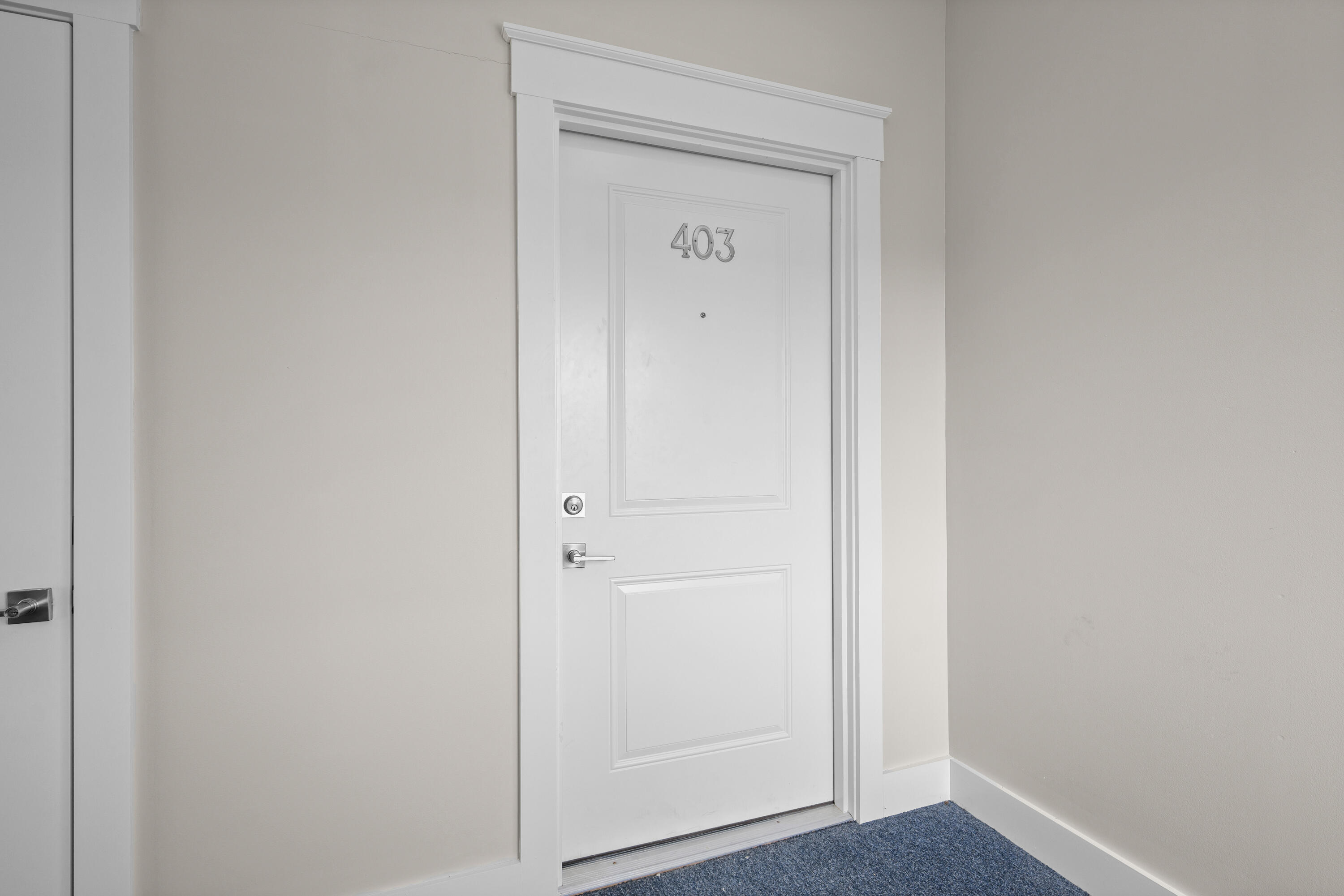 Dayton, Kentucky, 41074, United States, 2 Bedrooms Bedrooms, ,3 BathroomsBathrooms,Residential,For Sale,1994869