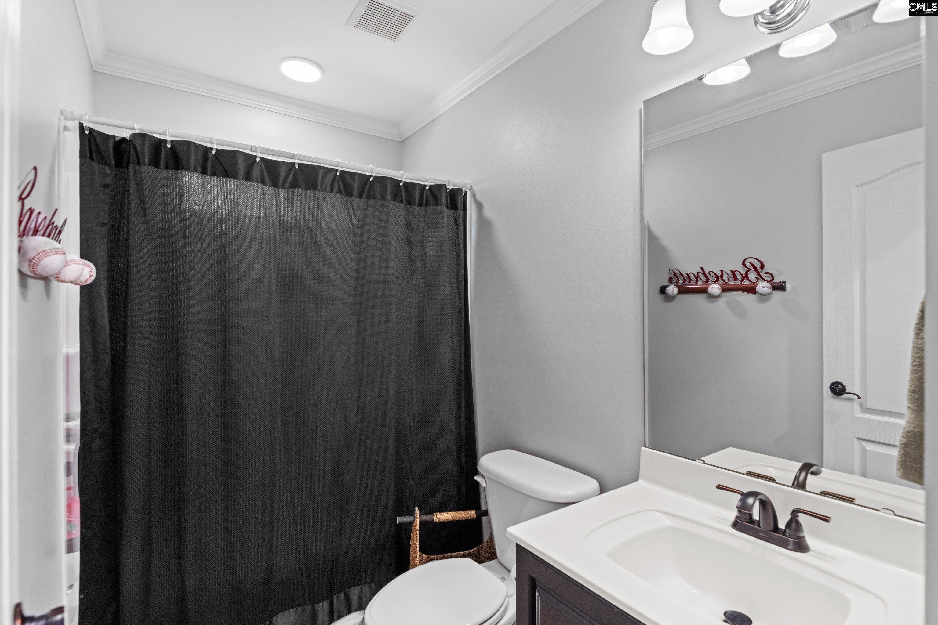 Irmo, South Carolina, 29063, United States, 5 Bedrooms Bedrooms, ,4 BathroomsBathrooms,Residential,For Sale,1990179