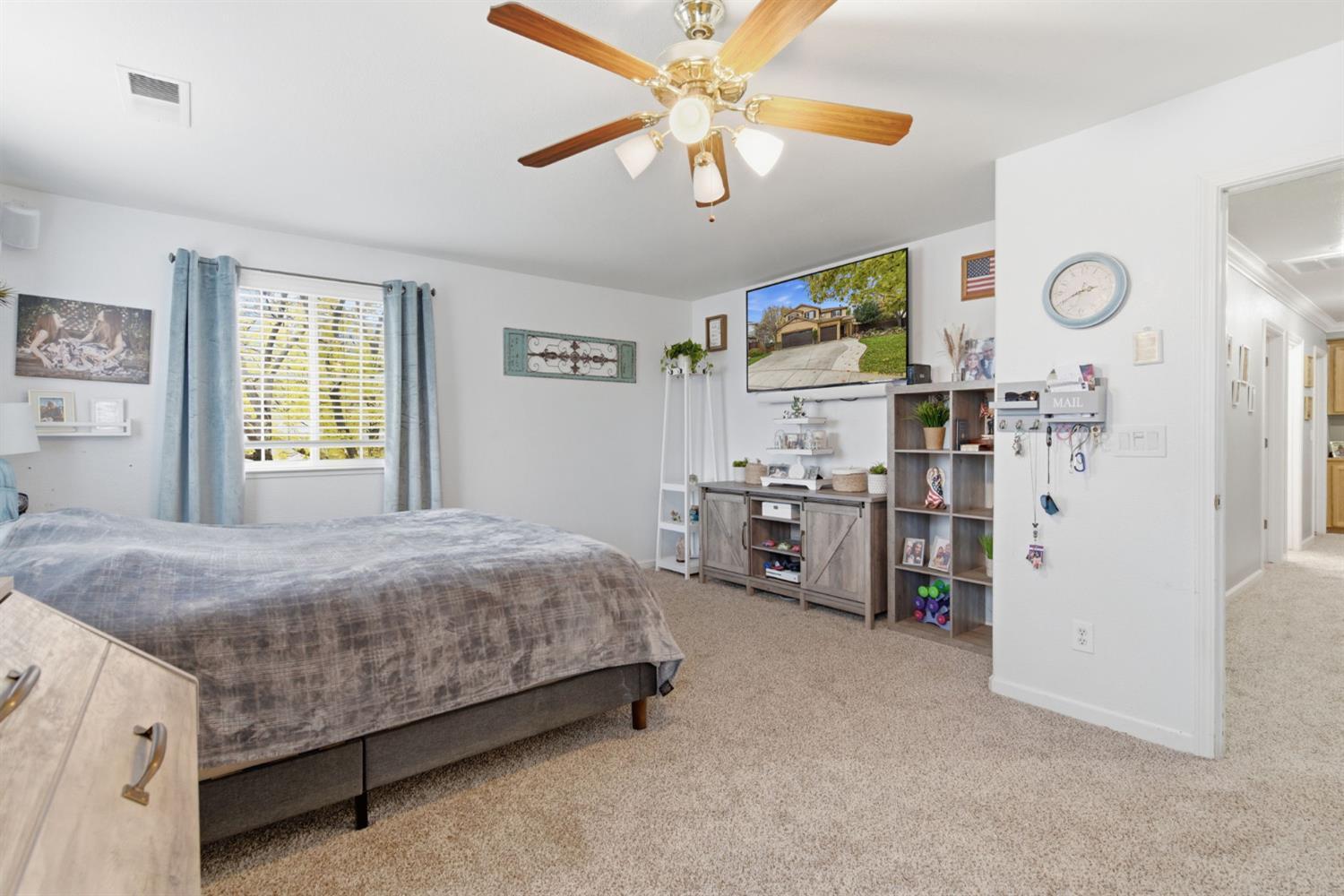 Tracy, California, 95377, United States, 5 Bedrooms Bedrooms, ,3 BathroomsBathrooms,Residential,For Sale,2005564