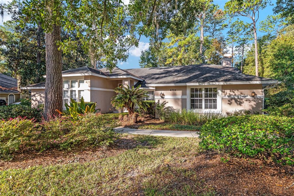 Gainesville, Florida, 32606, United States, 4 Bedrooms Bedrooms, ,3 BathroomsBathrooms,Residential,For Sale,1989601